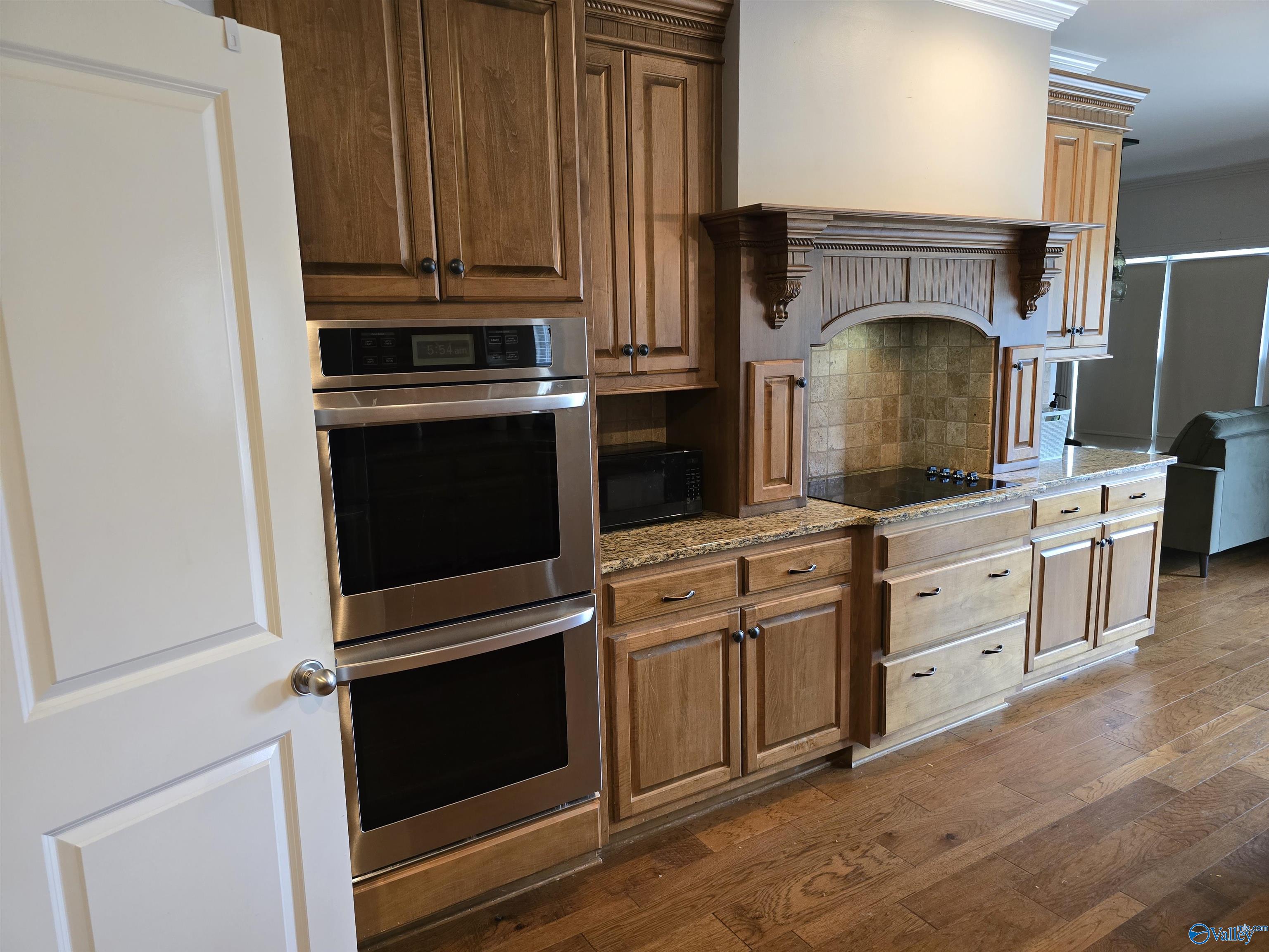 115 The Bend Drive, Madison, Alabama image 7