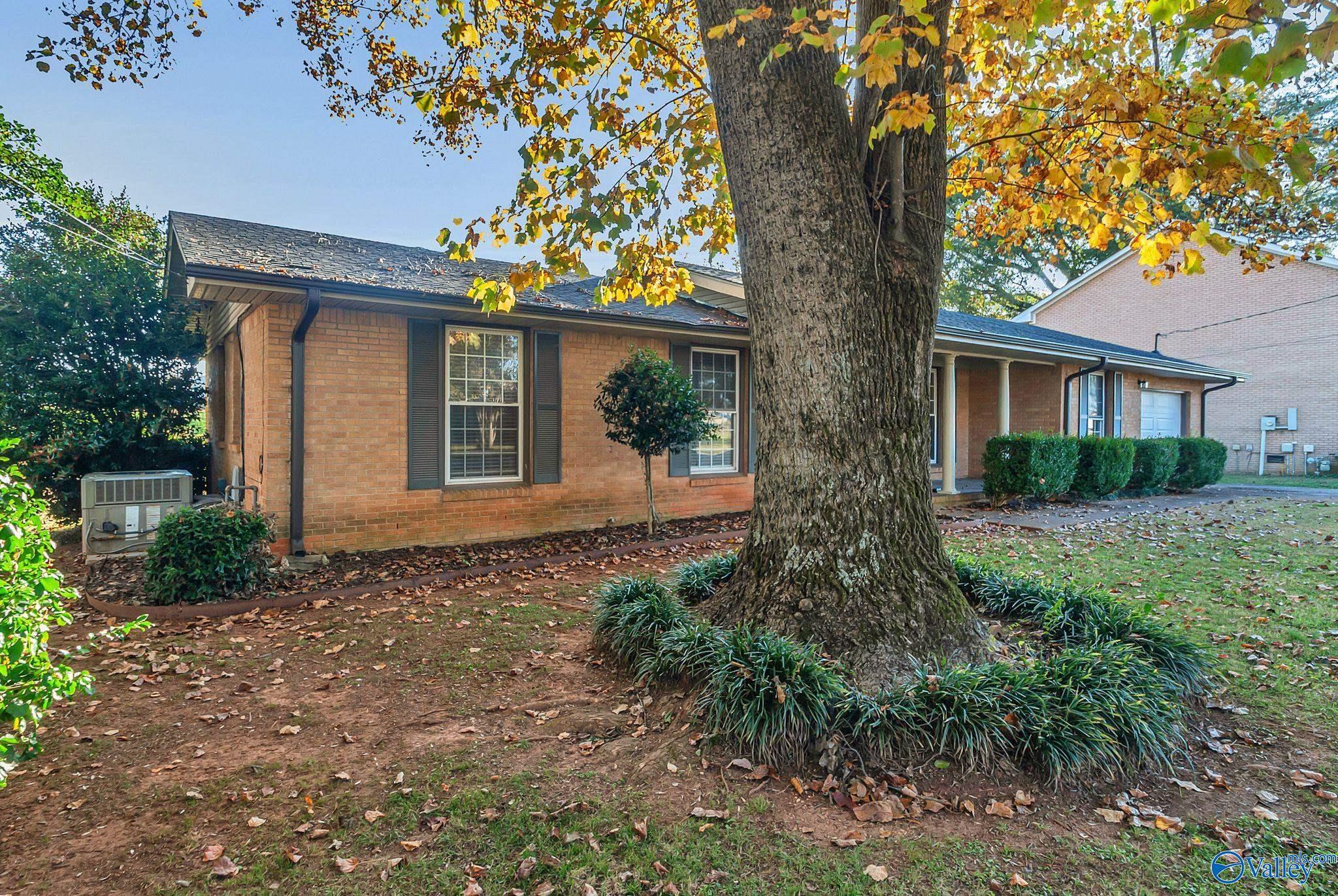 3311 Mcdow Avenue NW