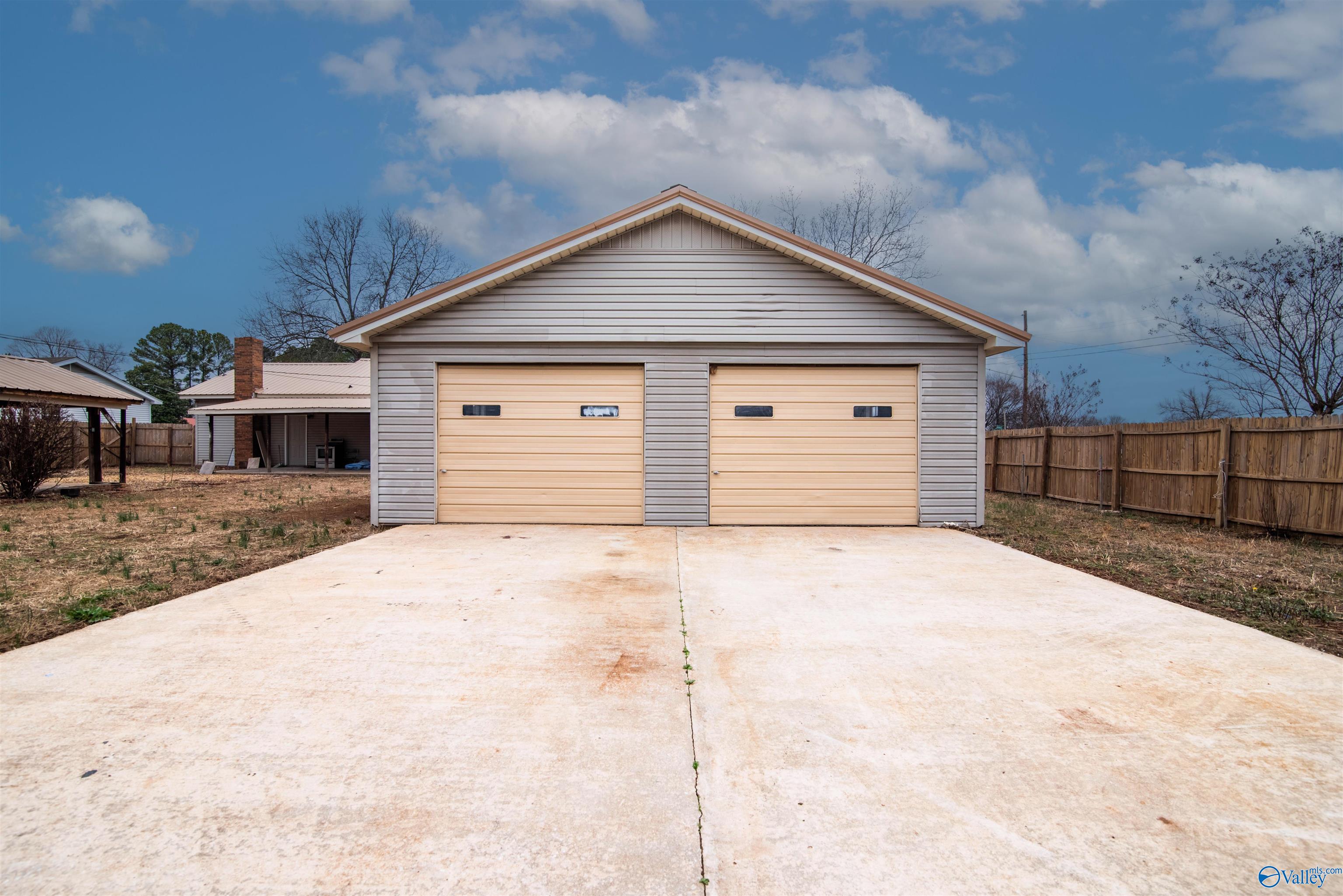 125 Bluebird Lane, Decatur, Alabama image 17