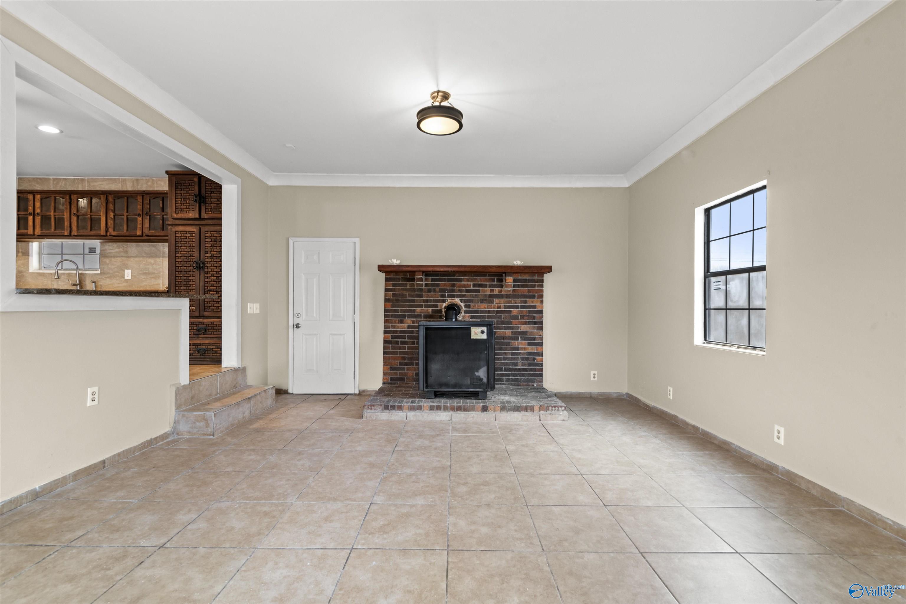 125 Bluebird Lane, Decatur, Alabama image 5