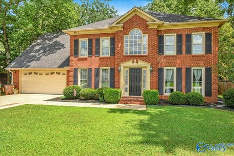Homes For Sale - 1206 Timberland Drive<br/> Decatur, AL 35603