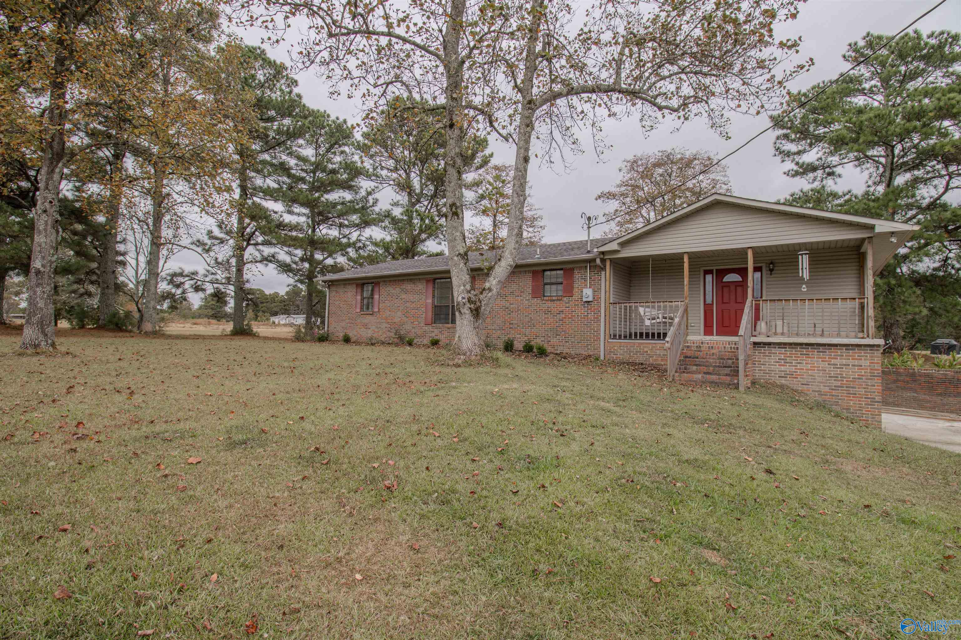 8488 County Road 1082