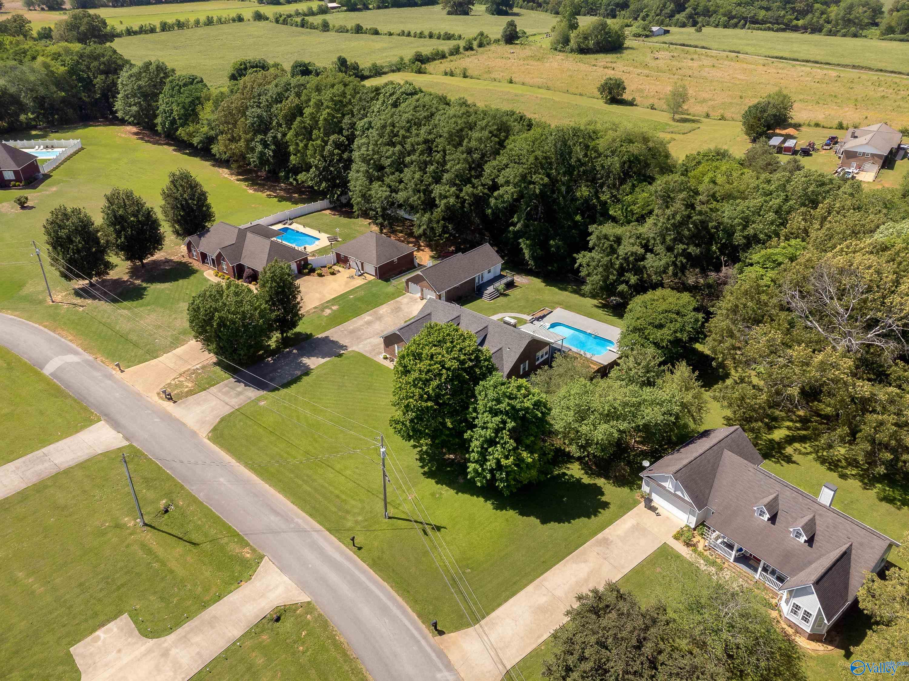 110 Cloverleaf Circle, Killen, Alabama image 42