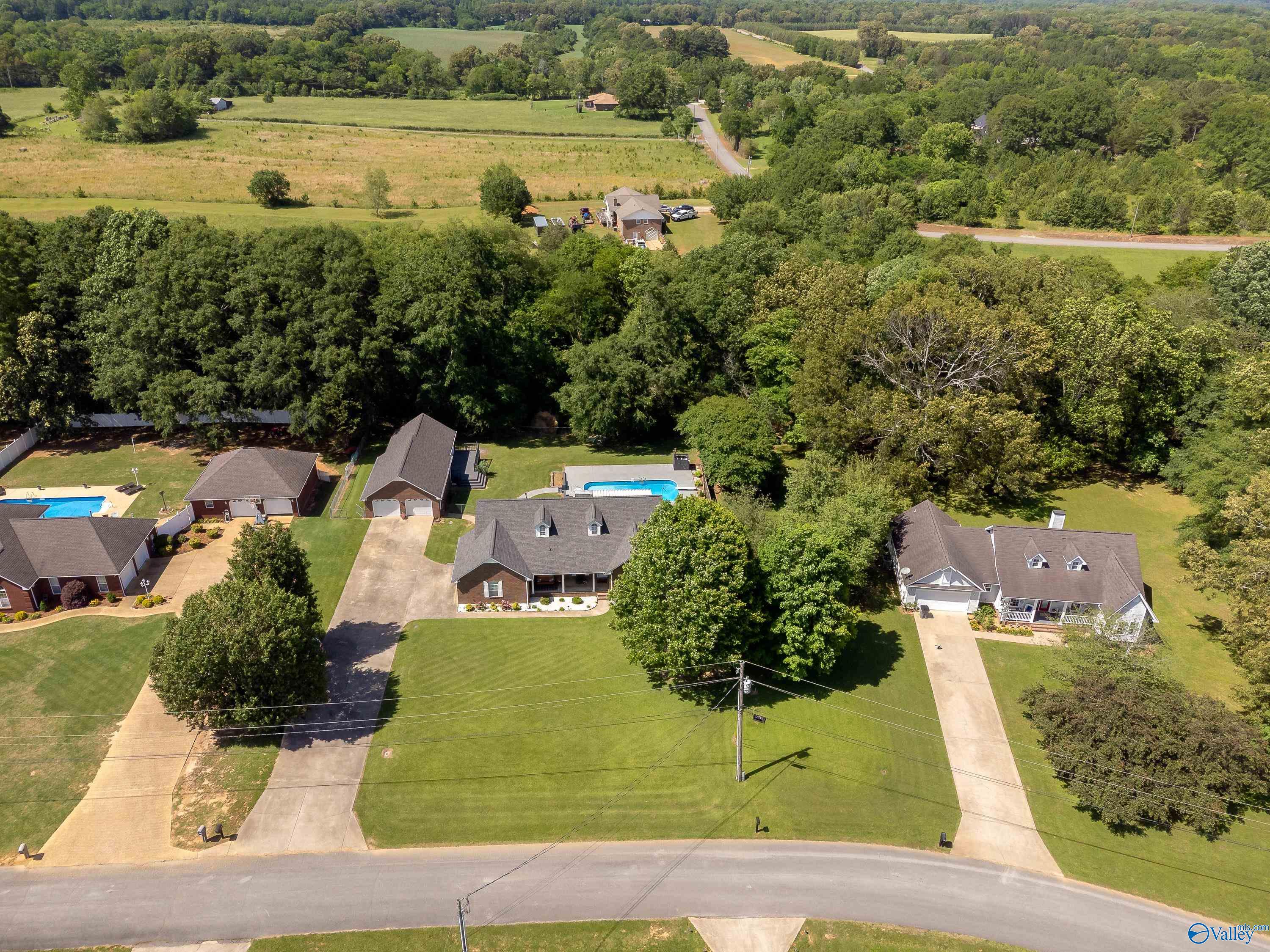 110 Cloverleaf Circle, Killen, Alabama image 40
