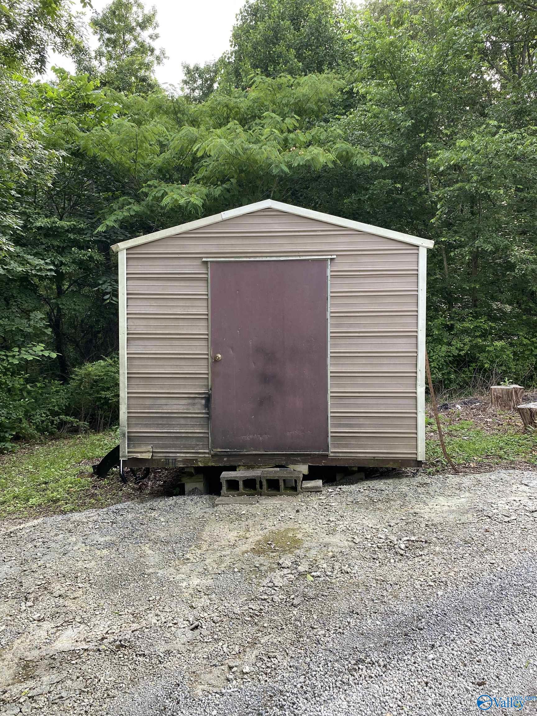 135 Forest Hill Road, Trinity, Alabama image 8