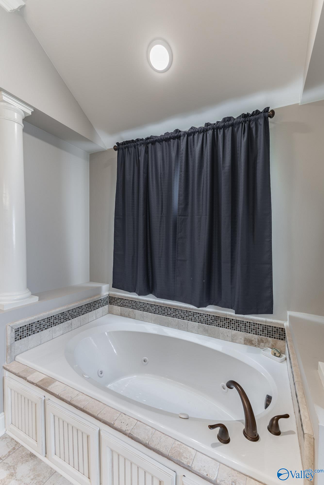 14537 Willow Bend Drive, Athens, Alabama image 27