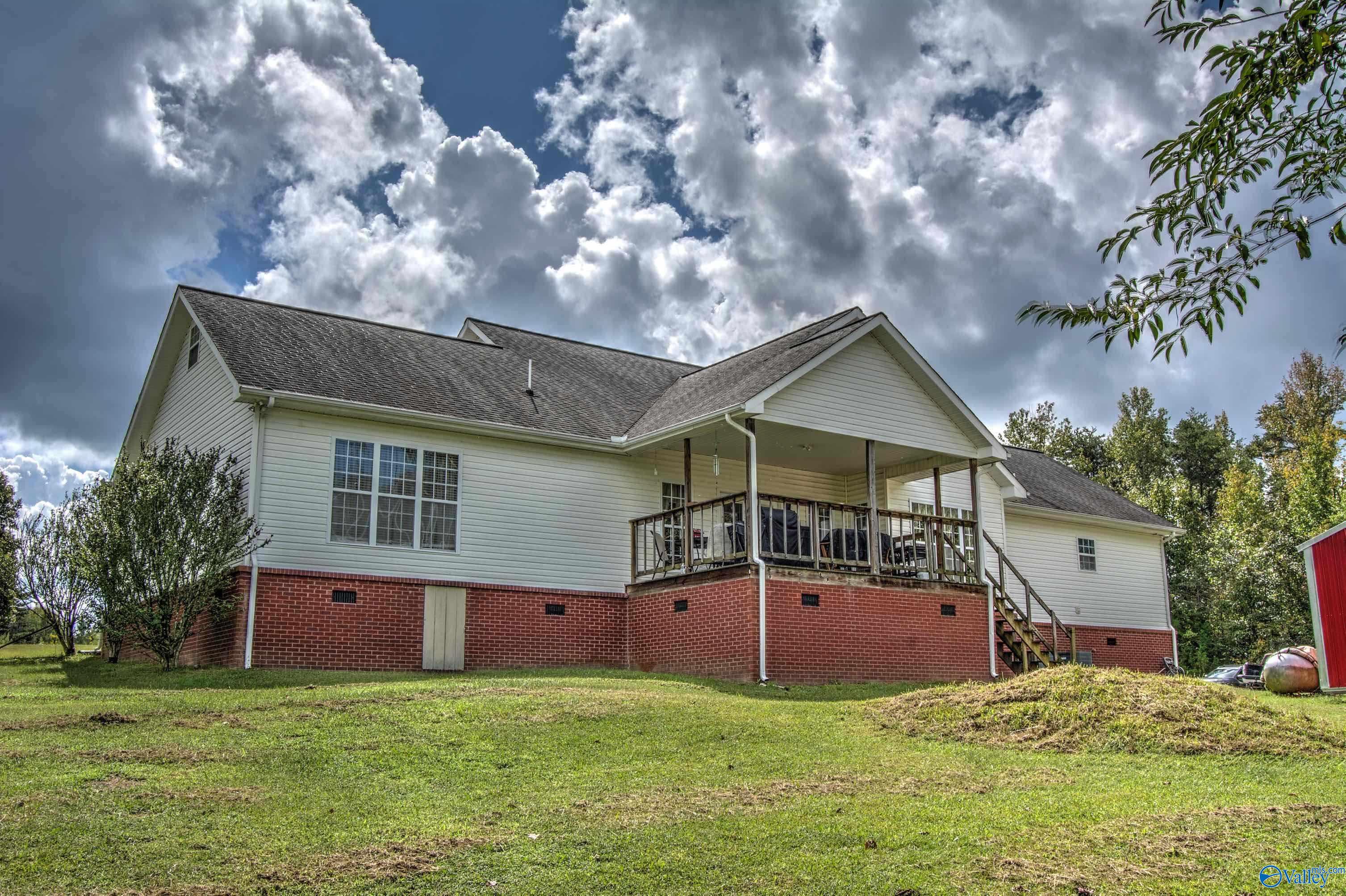 Higdon, Alabama 35979, United States, 3 Bedrooms Bedrooms, ,2 BathroomsBathrooms,Residential,Active,220323