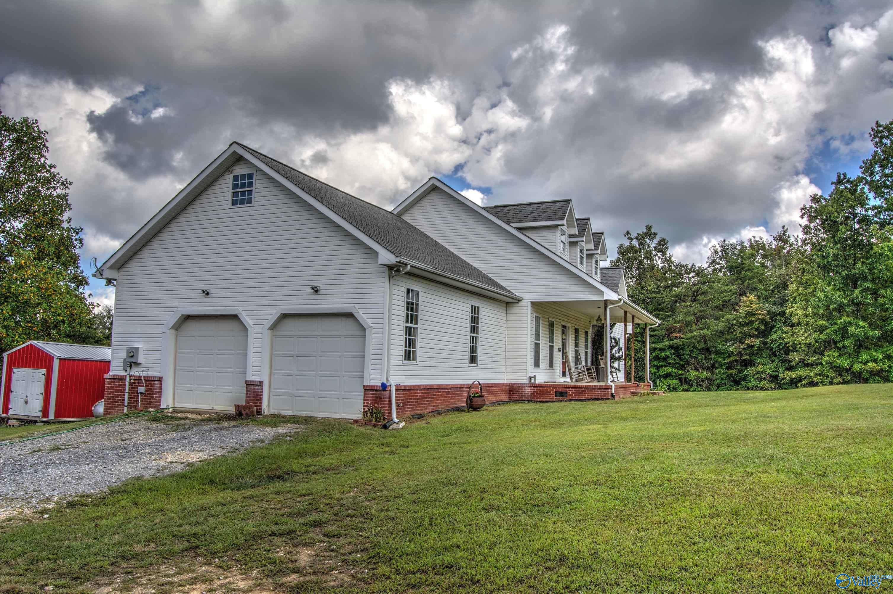 Higdon, Alabama 35979, United States, 3 Bedrooms Bedrooms, ,2 BathroomsBathrooms,Residential,Active,220323