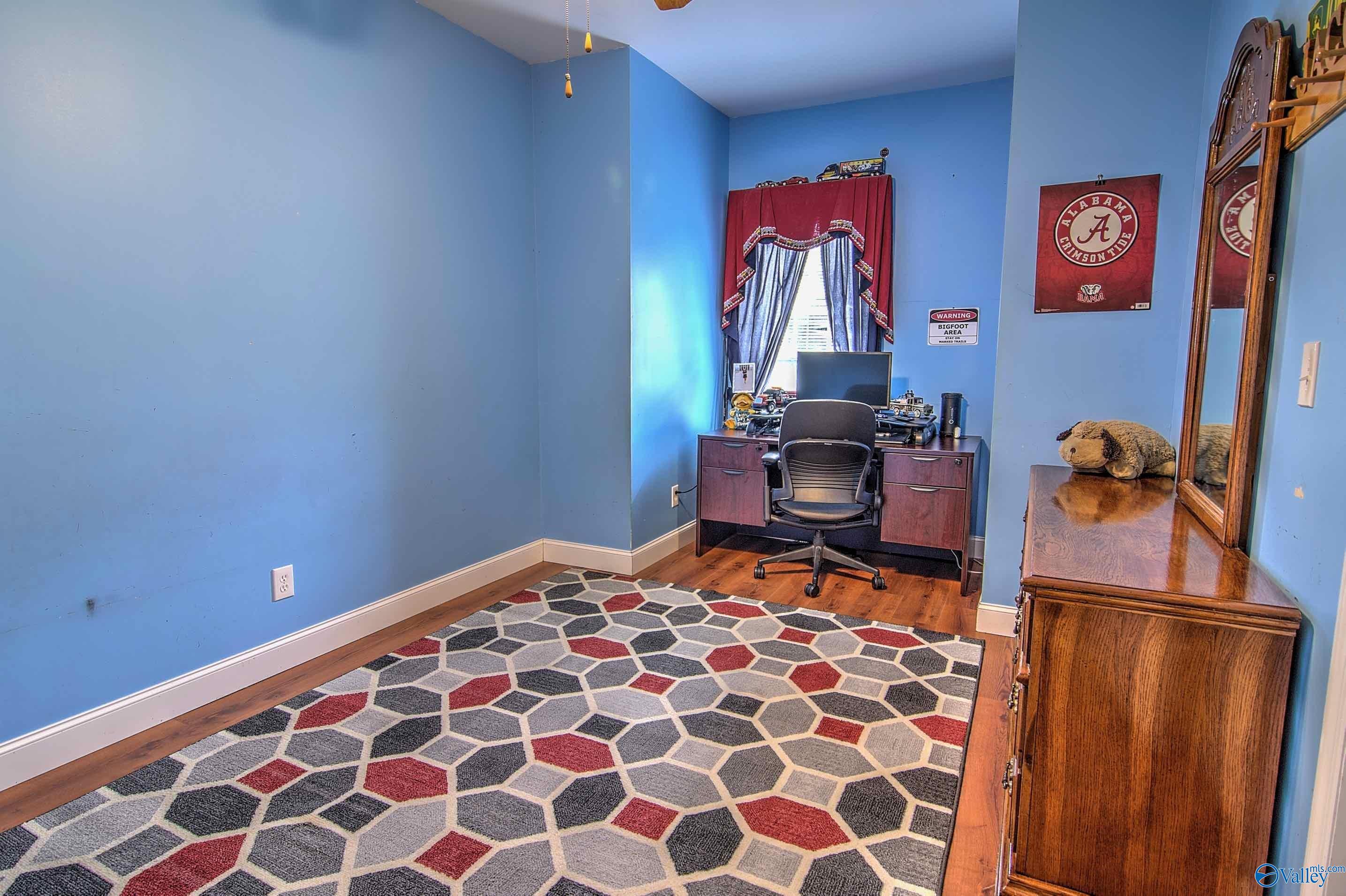 Higdon, Alabama 35979, United States, 3 Bedrooms Bedrooms, ,2 BathroomsBathrooms,Residential,Active,220323