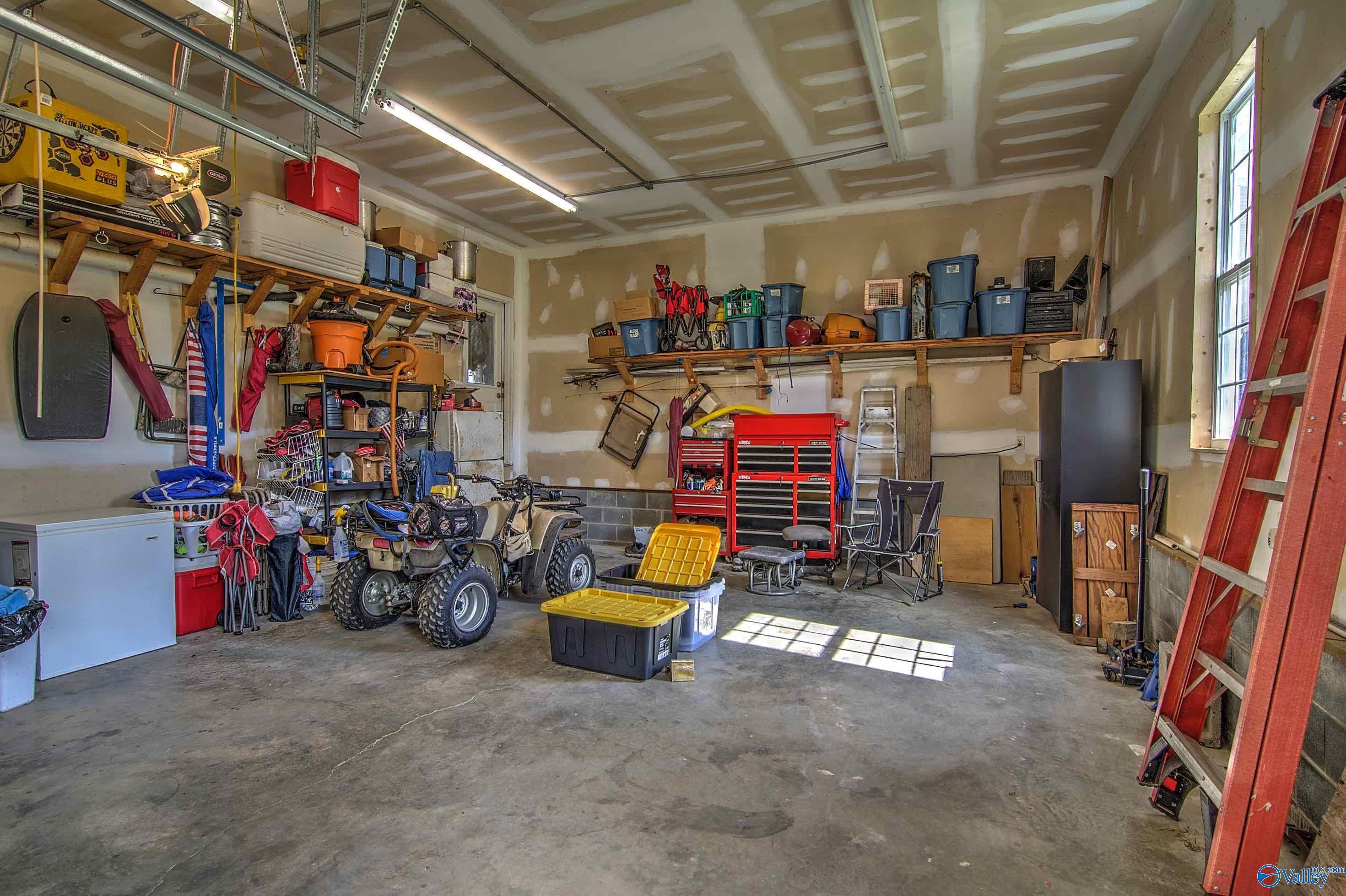 Higdon, Alabama 35979, United States, 3 Bedrooms Bedrooms, ,2 BathroomsBathrooms,Residential,Active,220323