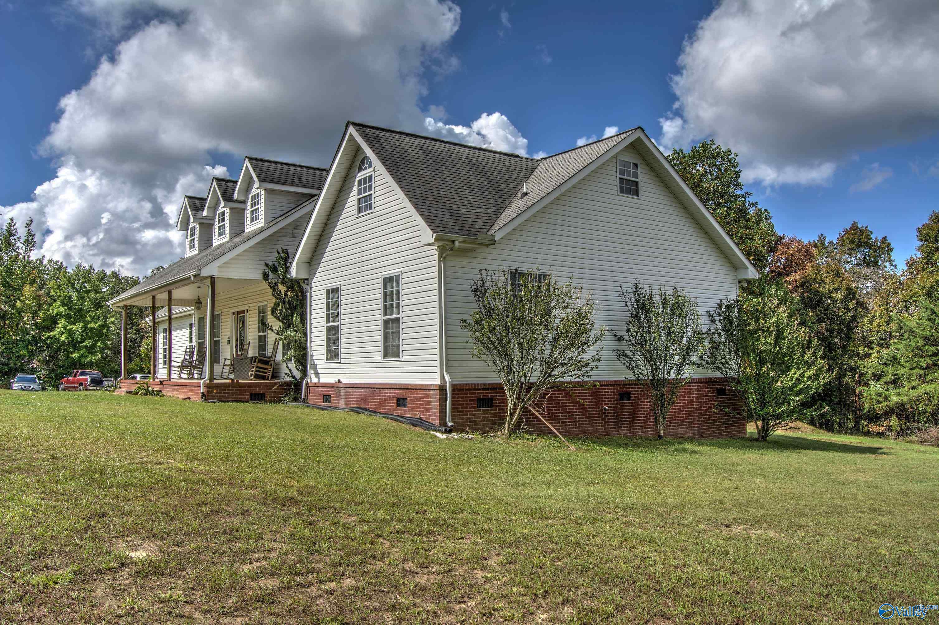 Higdon, Alabama 35979, United States, 3 Bedrooms Bedrooms, ,2 BathroomsBathrooms,Residential,Active,220323