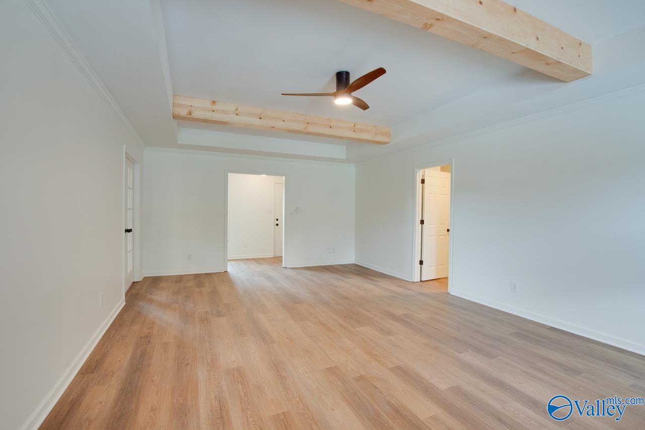 108 Crown Oak Lane, Huntsville, Alabama image 6