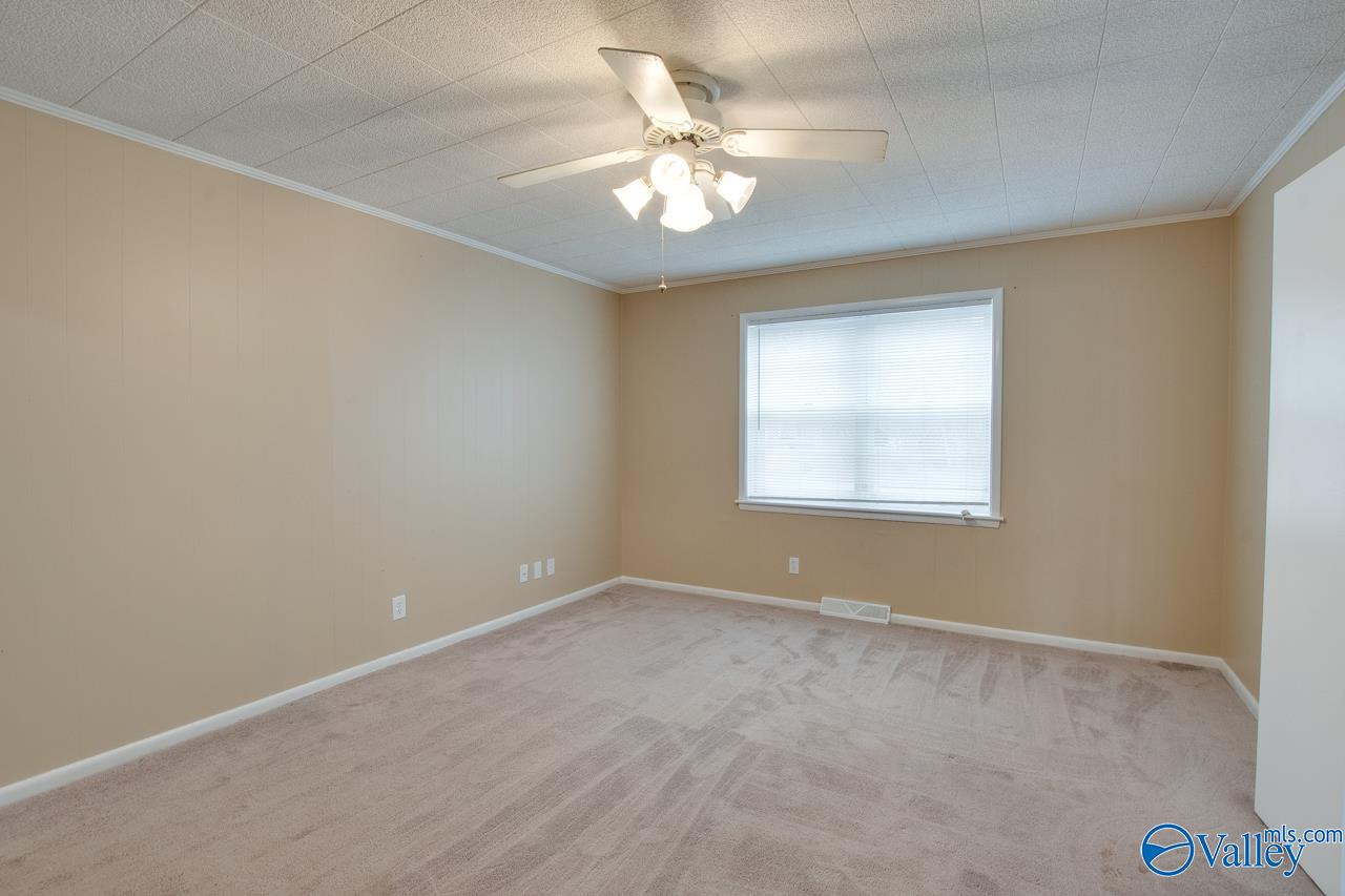 8201 Willowbrook Circle #B, Huntsville, Alabama image 25