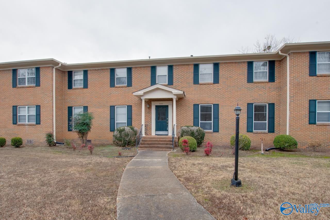 8201 Willowbrook Circle #B, Huntsville, Alabama image 1
