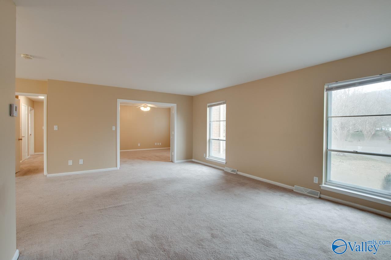 8201 Willowbrook Circle #B, Huntsville, Alabama image 4