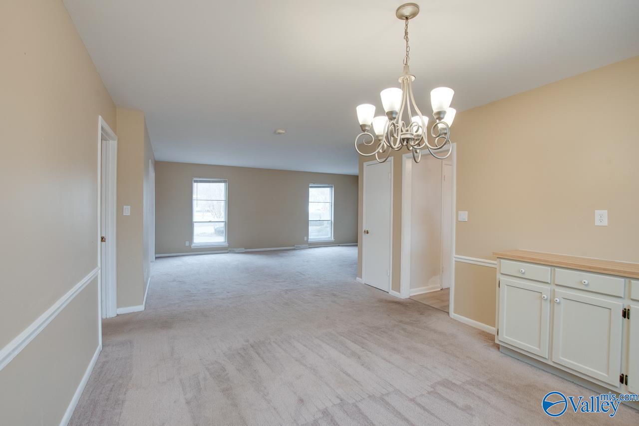 8201 Willowbrook Circle #B, Huntsville, Alabama image 7