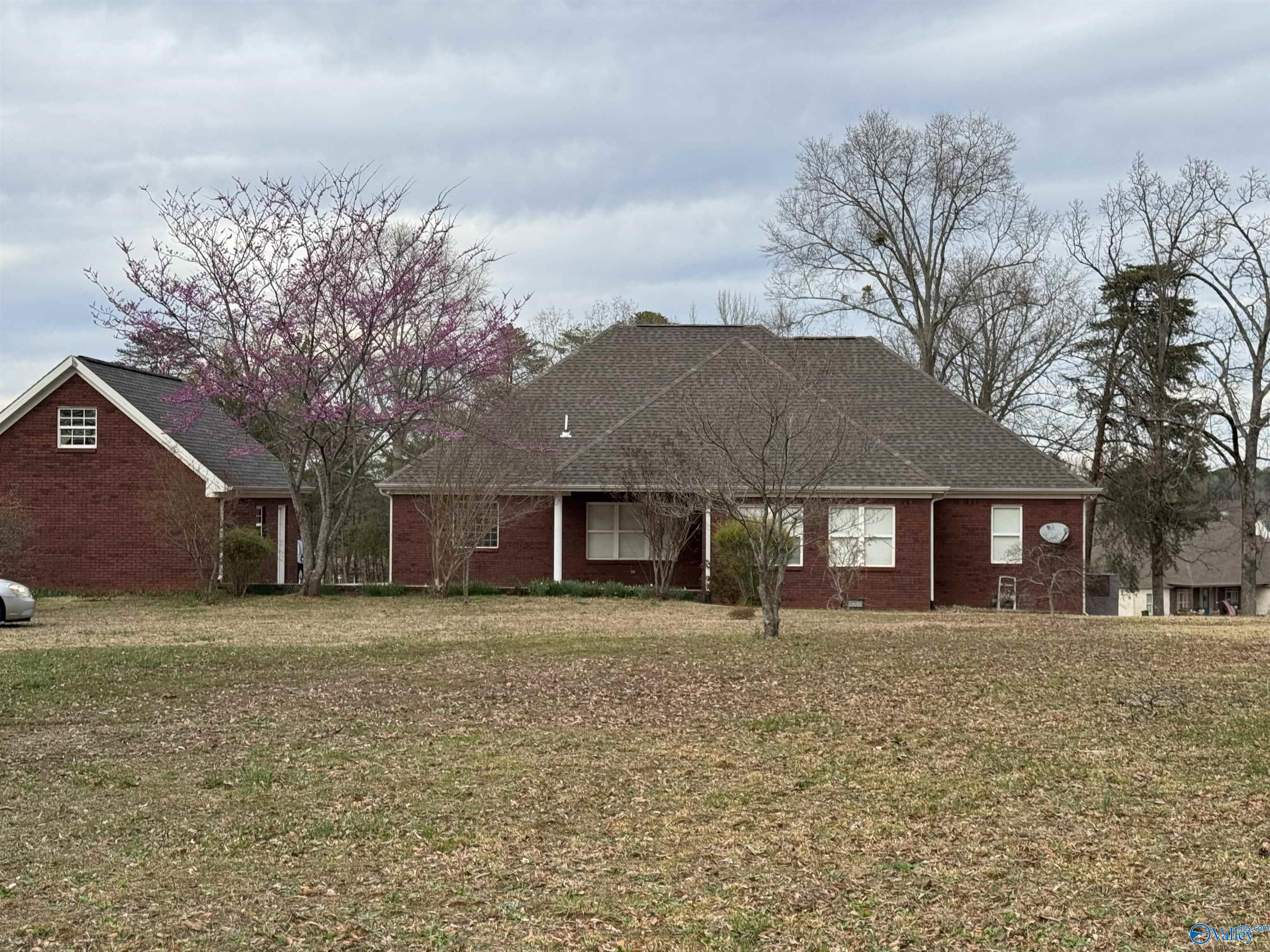 211 Woodfern Drive, Killen, Alabama image 14