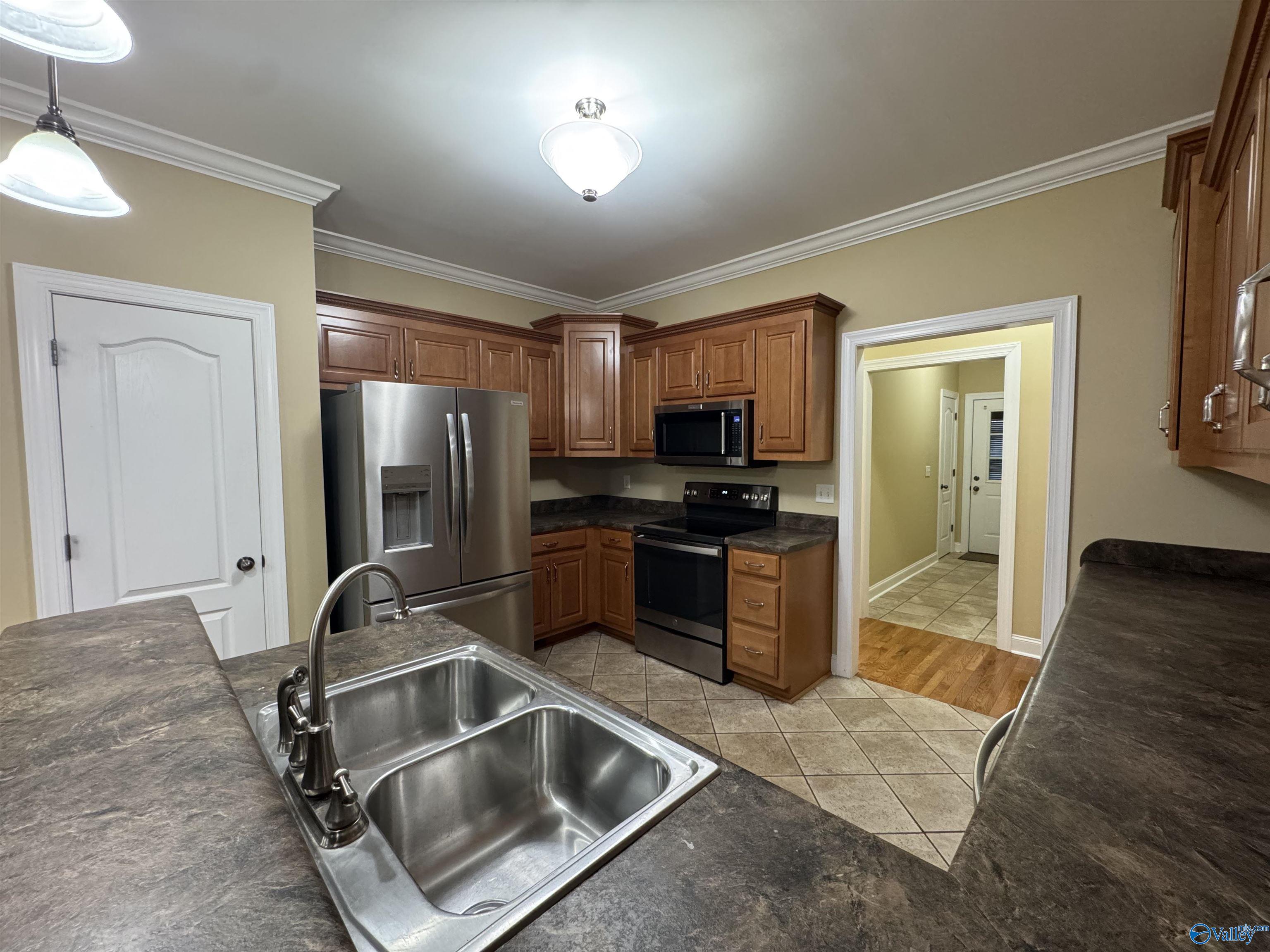 211 Woodfern Drive, Killen, Alabama image 33