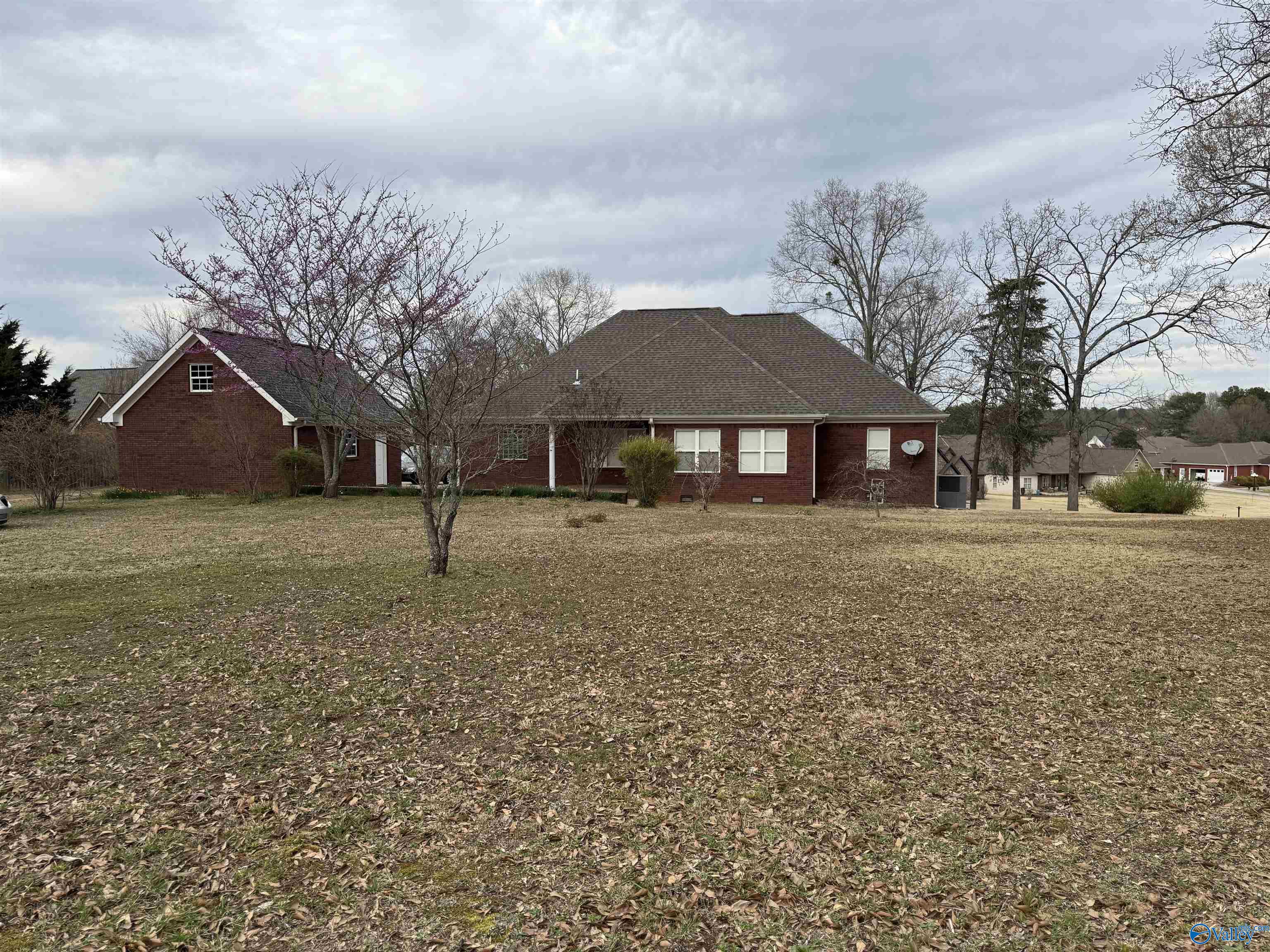 211 Woodfern Drive, Killen, Alabama image 13