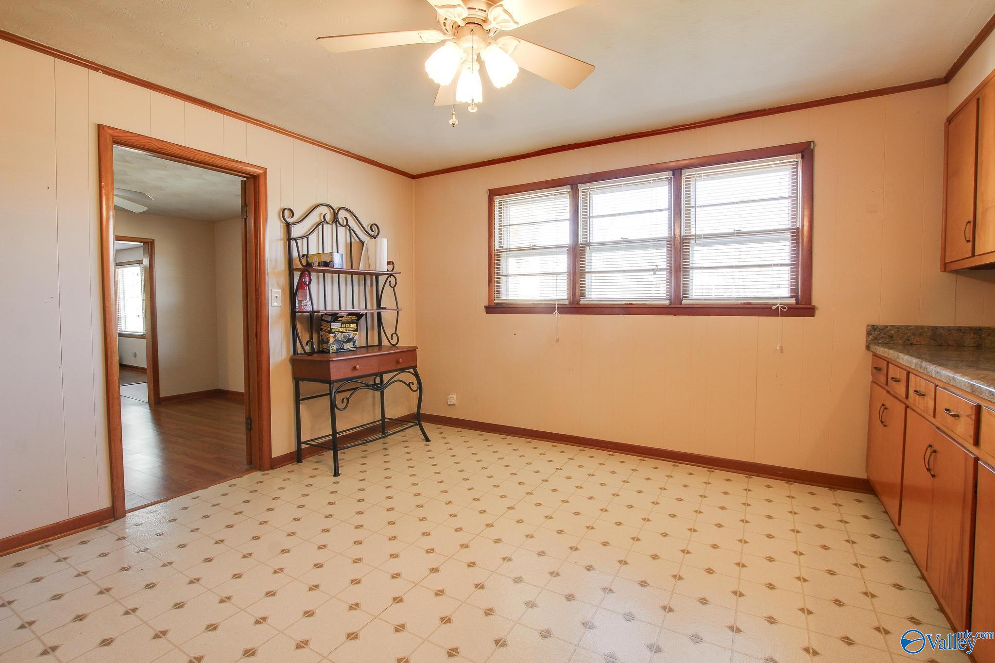 904 Rhodes Street, Hartselle, Alabama image 12