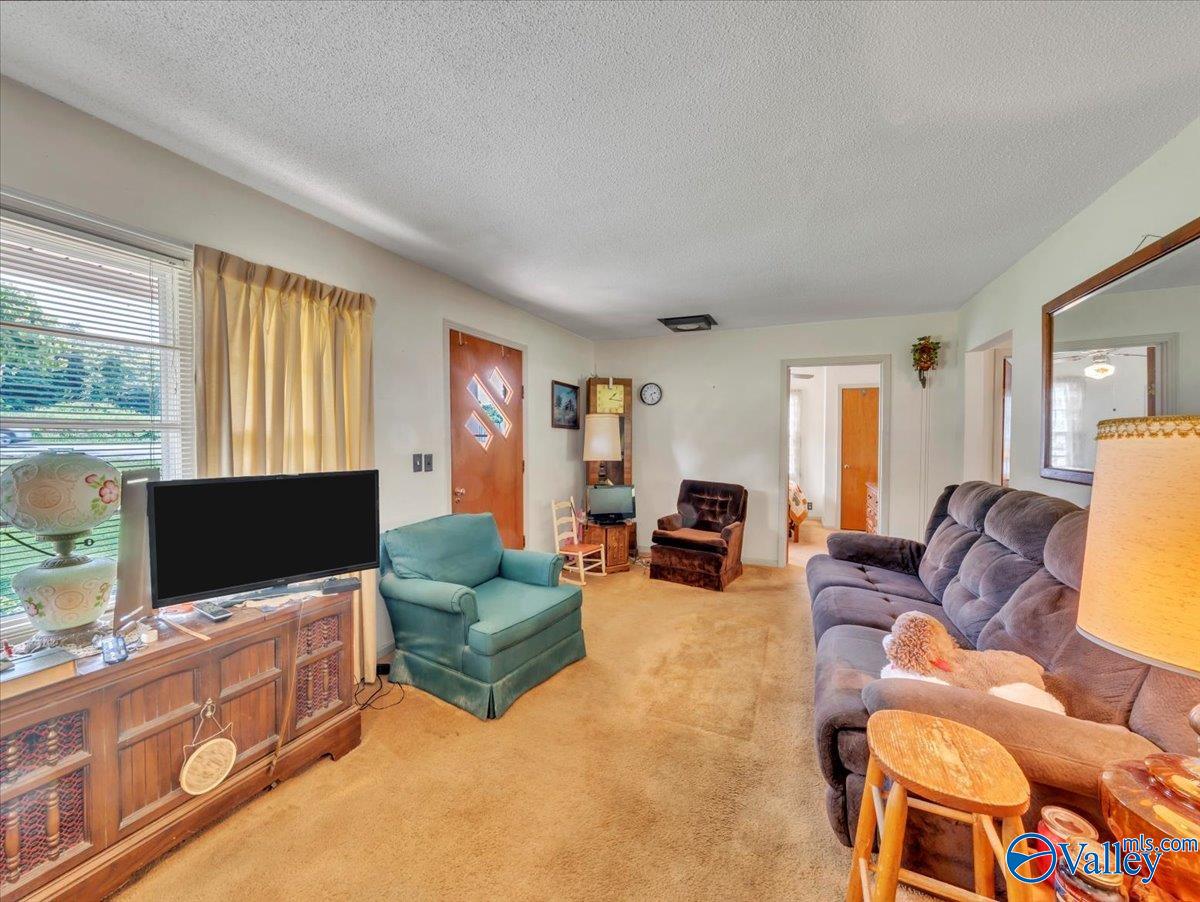 10104 Memorial Parkway North Pkwy, Huntsville, Alabama image 10