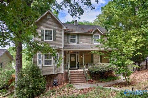 Homes For Sale - 12014 Chimney Hollow Trail<br/> Huntsville, AL 35803
