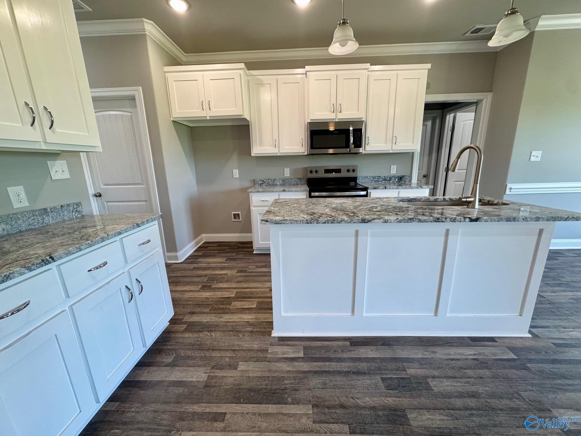 8369 State Line Road