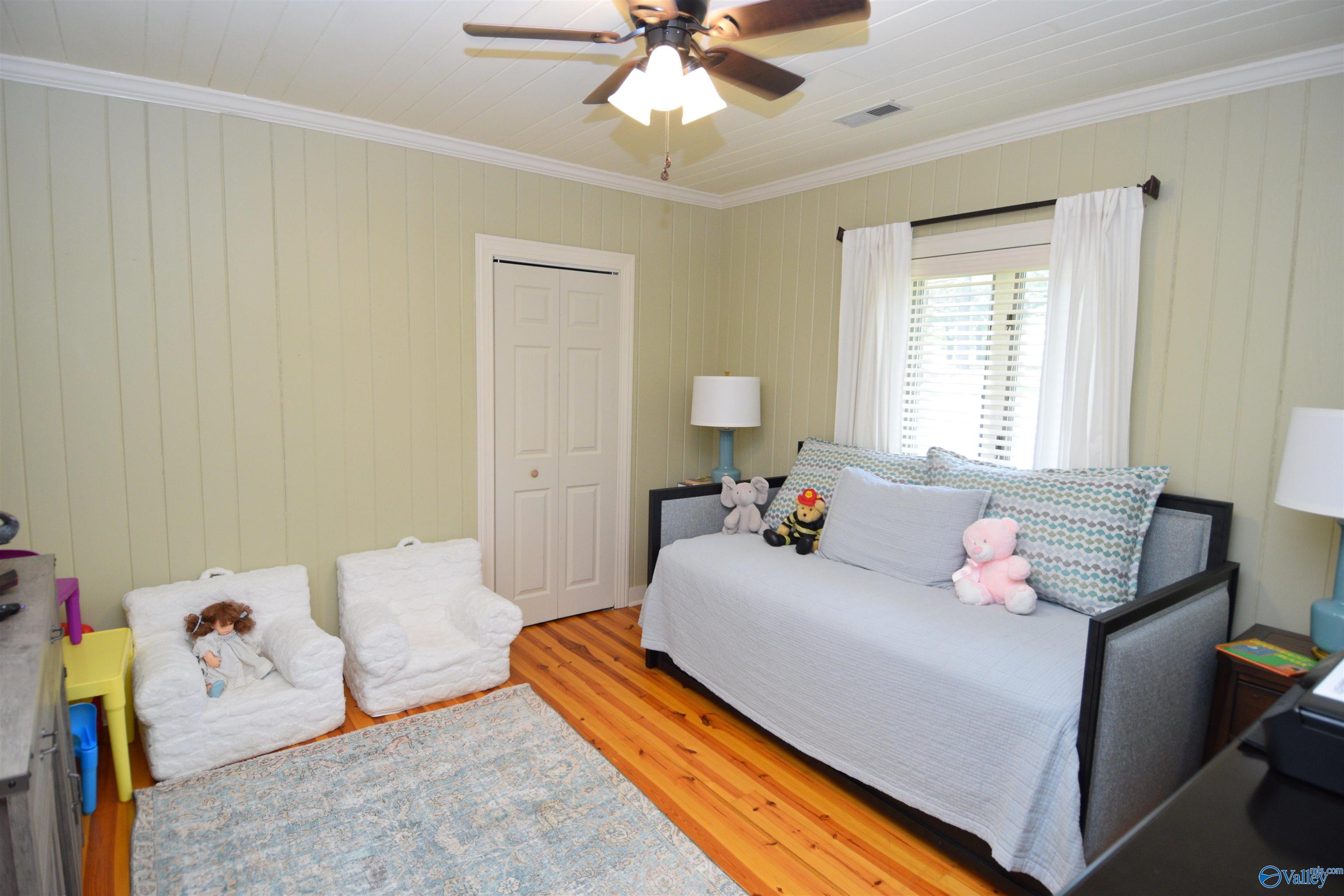 1314 Buck Island Drive, Guntersville, Alabama image 16