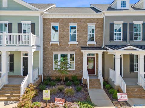 Townhouse For Rent - 117 Iberville Street<br/> Madison, AL 35758
