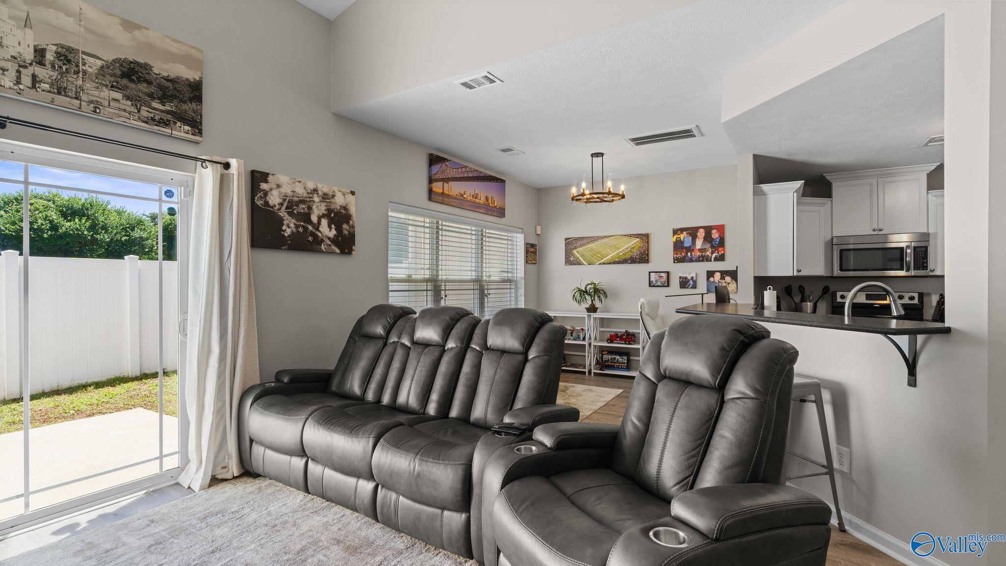 141 Woodsbrook Place, Madison, Alabama image 9