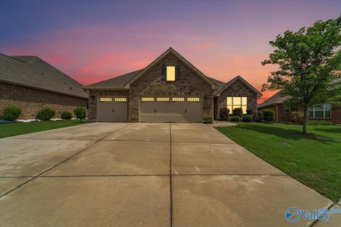 Homes For Sale - 2104 S Meadows Drive<br/> Madison County, Huntsville, AL 35803