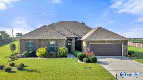 Homes For Sale - 16979 Fieldway Circle<br/> Limestone County, Harvest, AL 35749