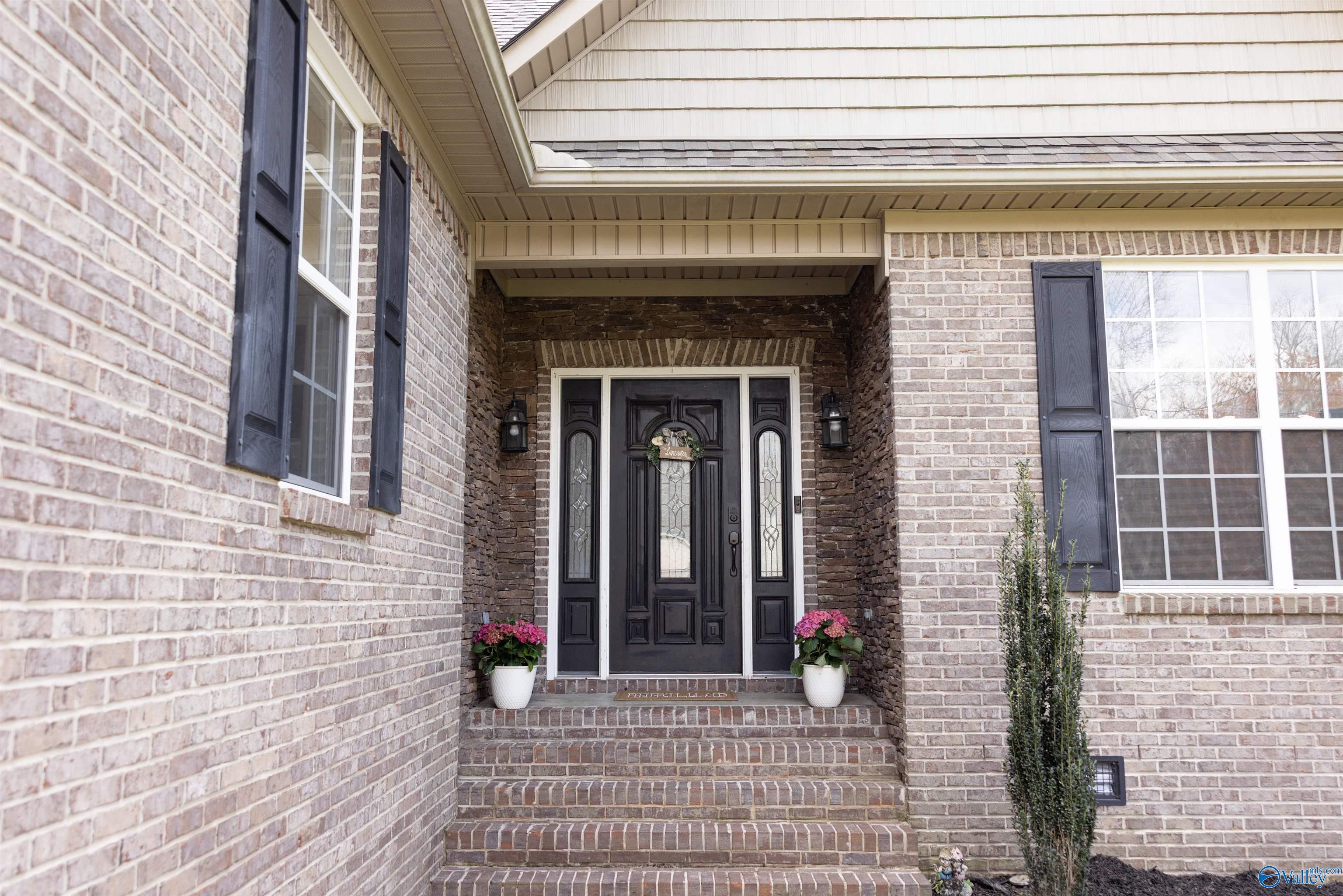 651 Berry Hill Drive SW