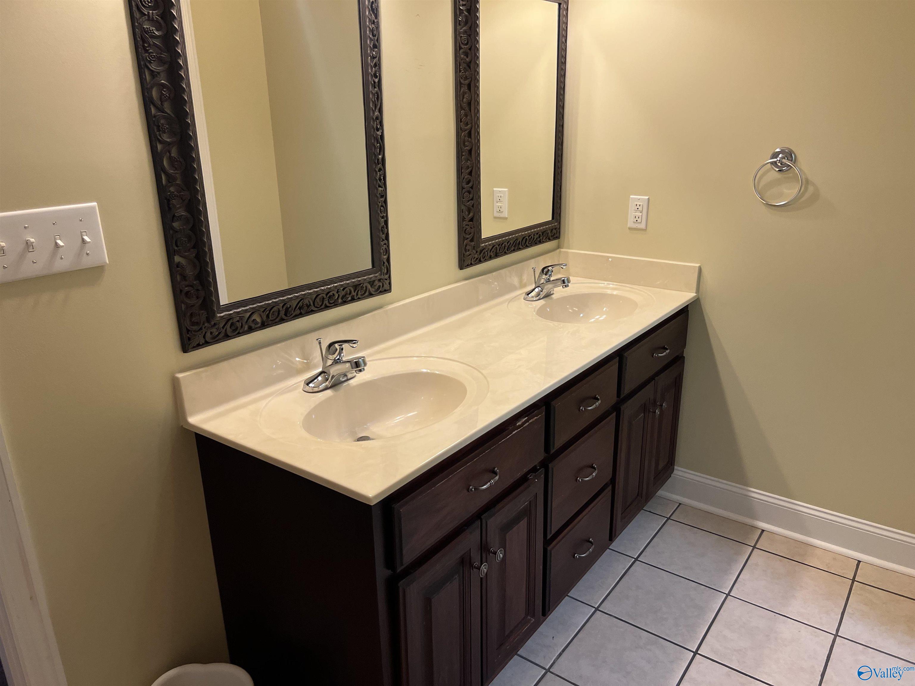 17709 Antlers Pass, Athens, Alabama image 7