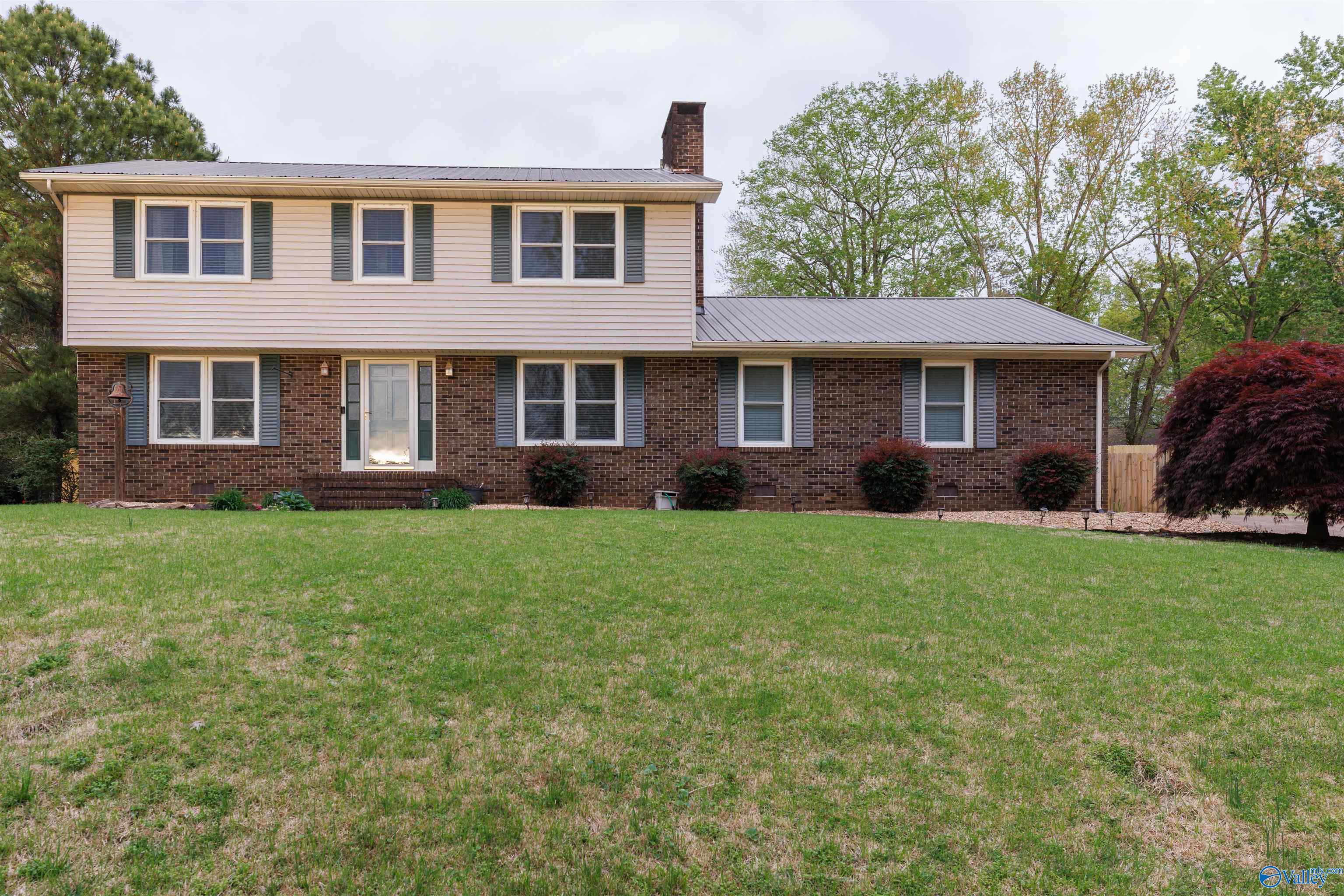1903 Garner Street, Scottsboro, Alabama image 1