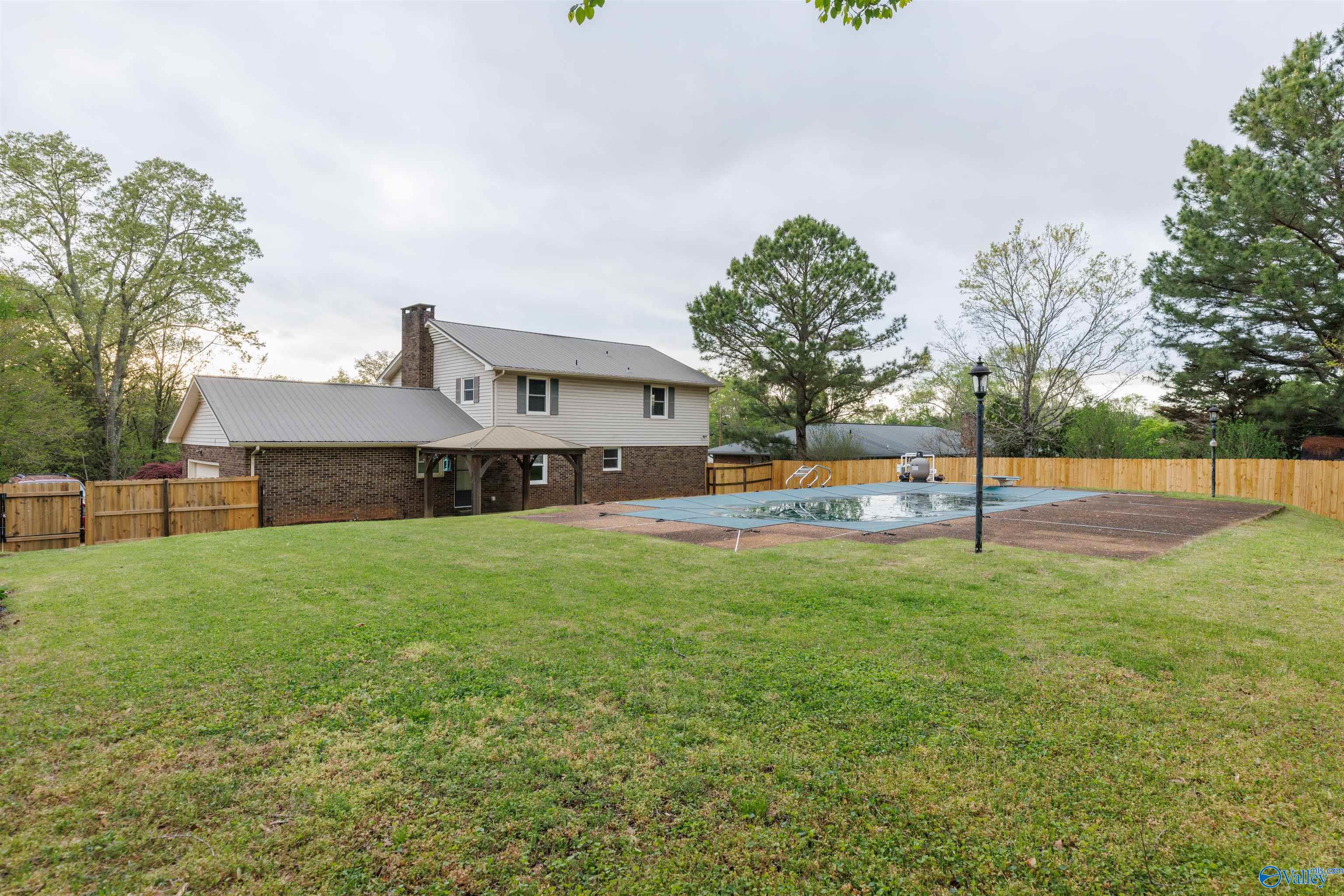 1903 Garner Street, Scottsboro, Alabama image 29