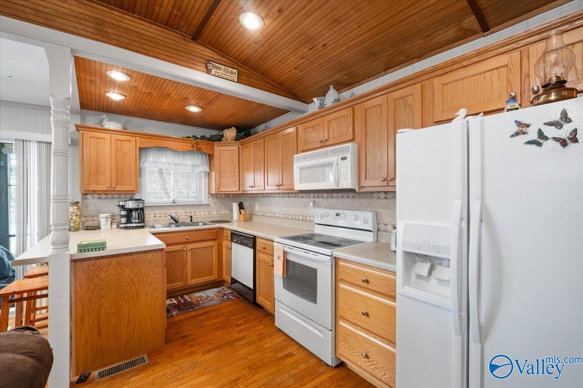 56 Mountain Street, Stevenson, Alabama image 9