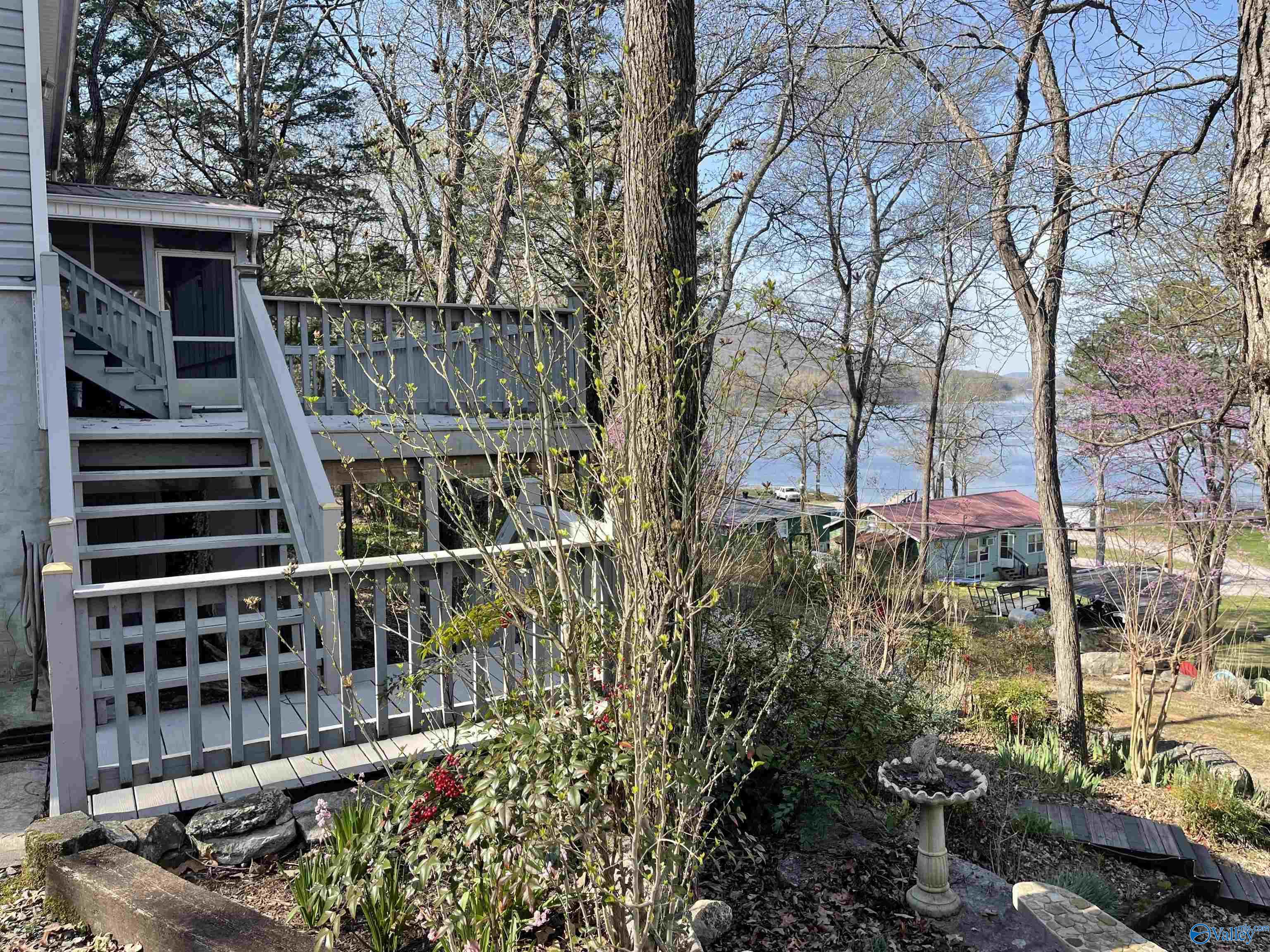 56 Mountain Street, Stevenson, Alabama image 1