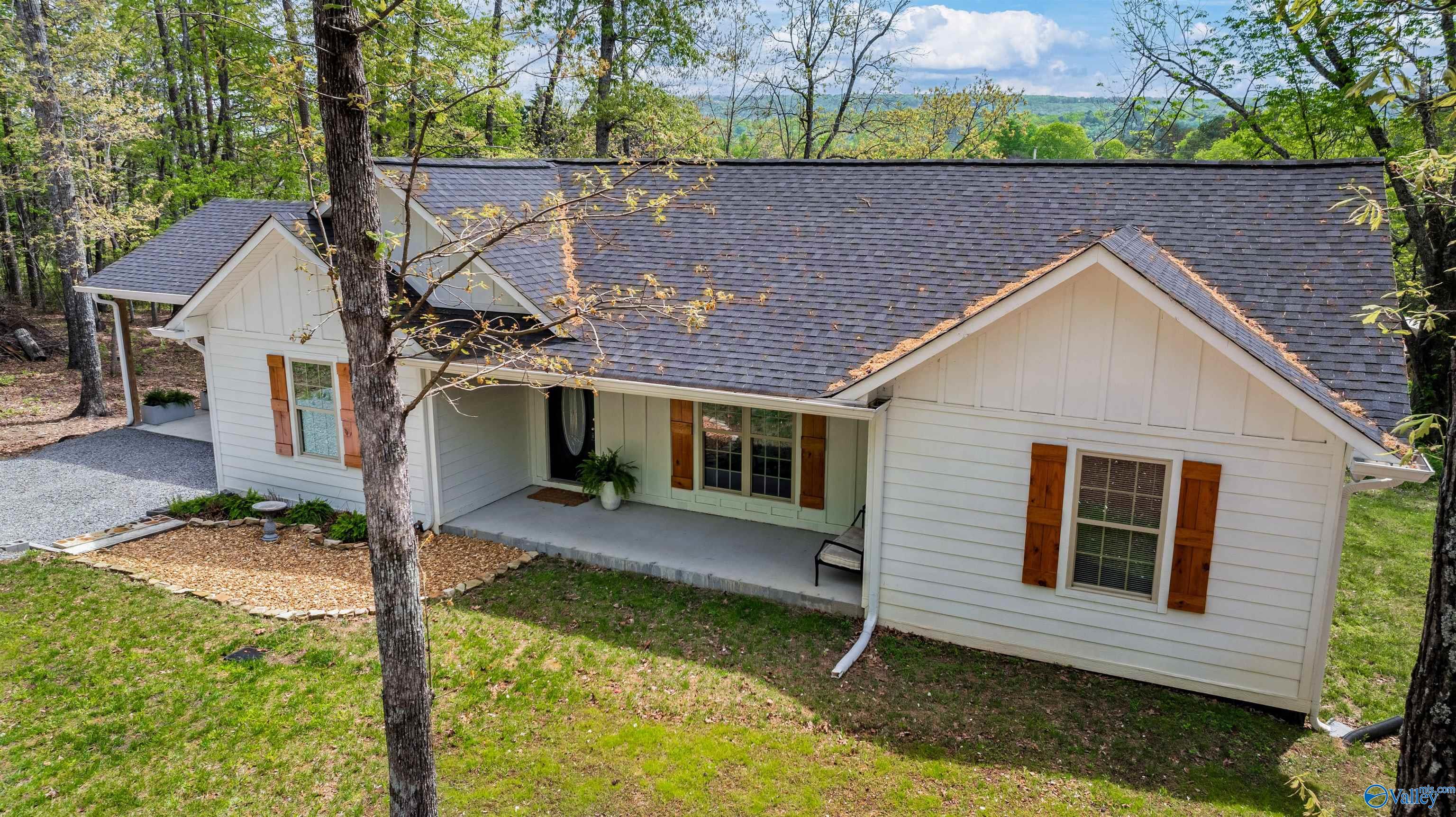 45 Hickory Lane, Valley Head, Alabama image 3