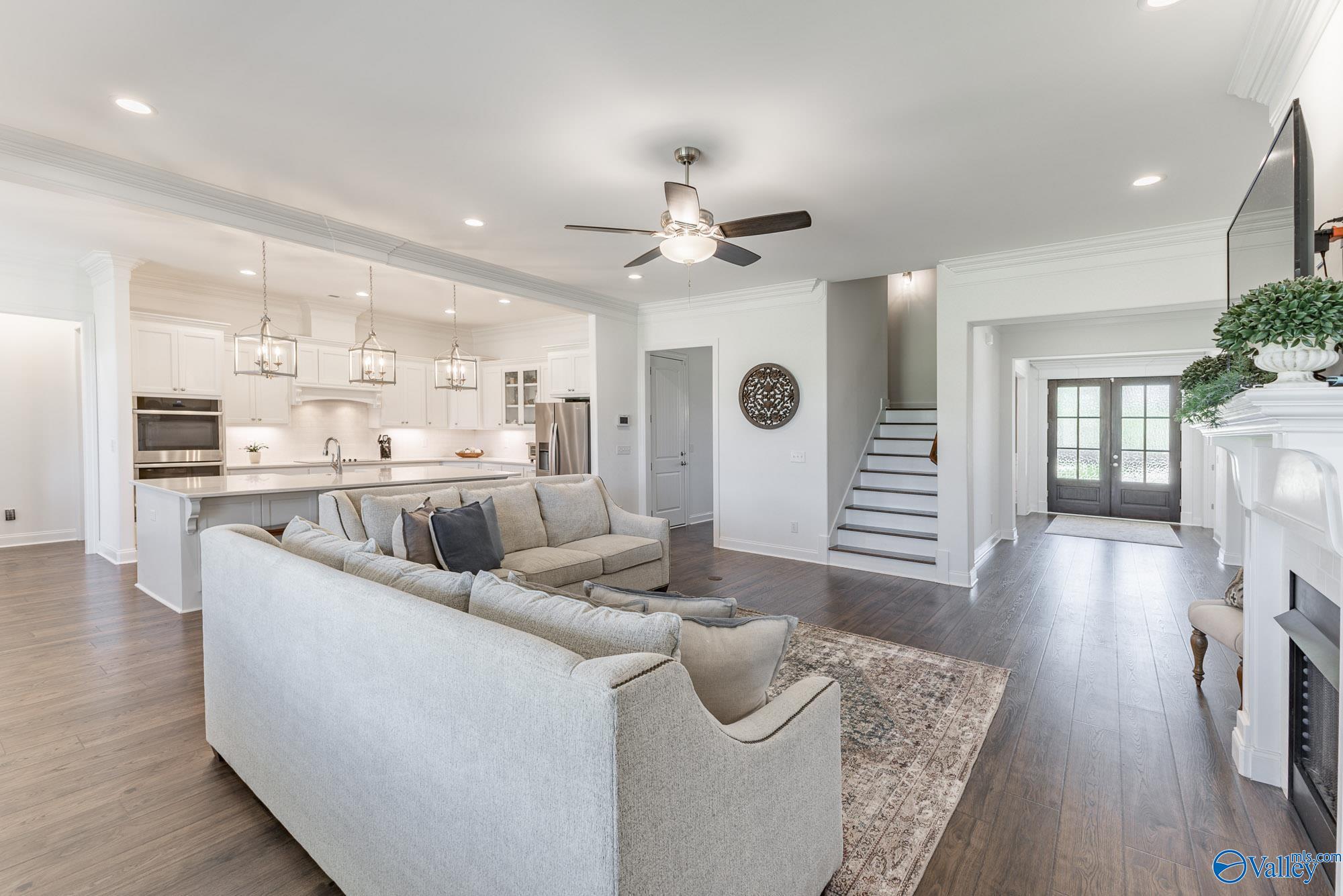 132 Starling Drive, Madison, Alabama image 5