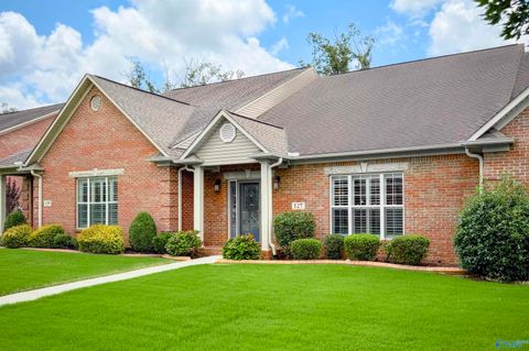Townhouse For Sale - 127 Jackson Way<br/> Morgan County, Decatur, AL 35603
