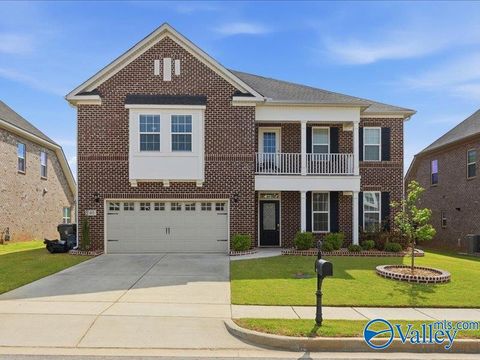 Homes For Sale - 140 Fargo Circle<br/> Madison, AL 35756