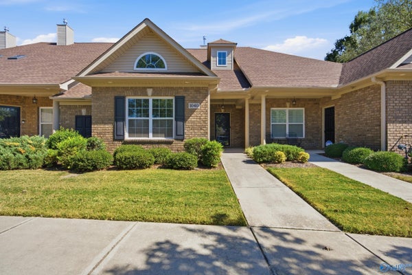 1040 CRESENT FLS, HUNTSVILLE, AL 35806 - Image d959cc659627cbc2834e11ab1aefbd99/3824945415