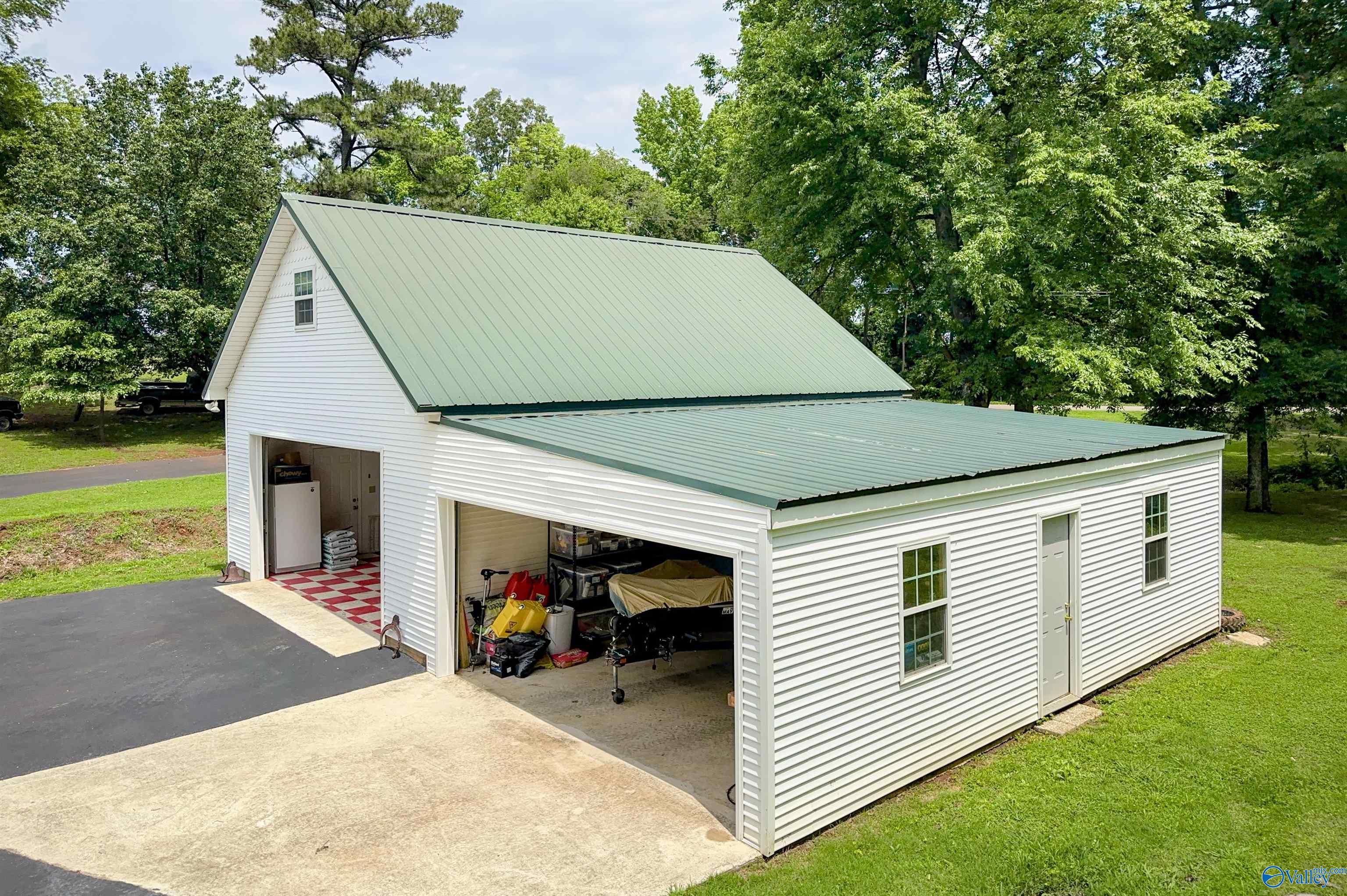 10576 Paradise Shores Road, Athens, Alabama image 48