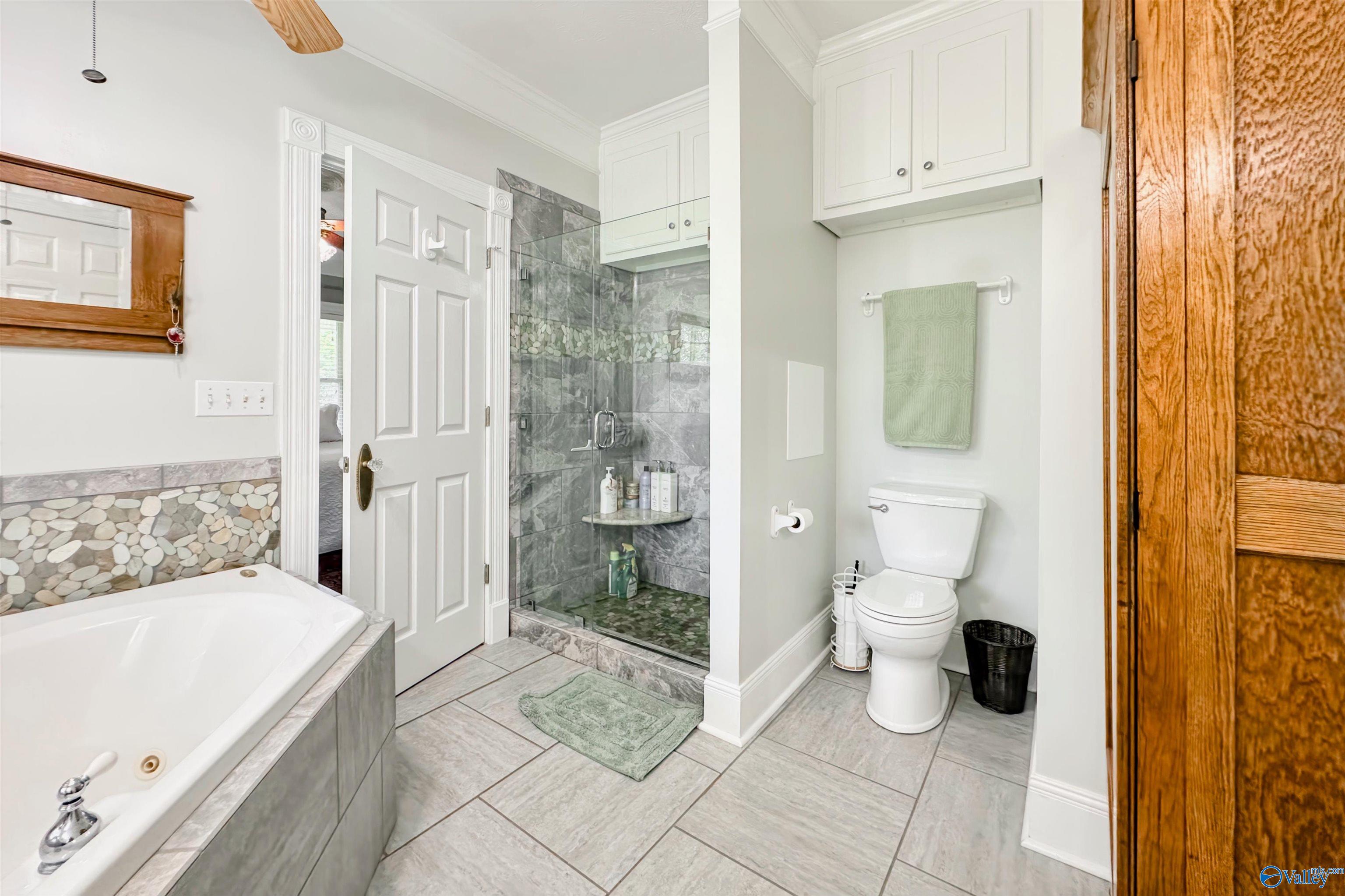 10576 Paradise Shores Road, Athens, Alabama image 24