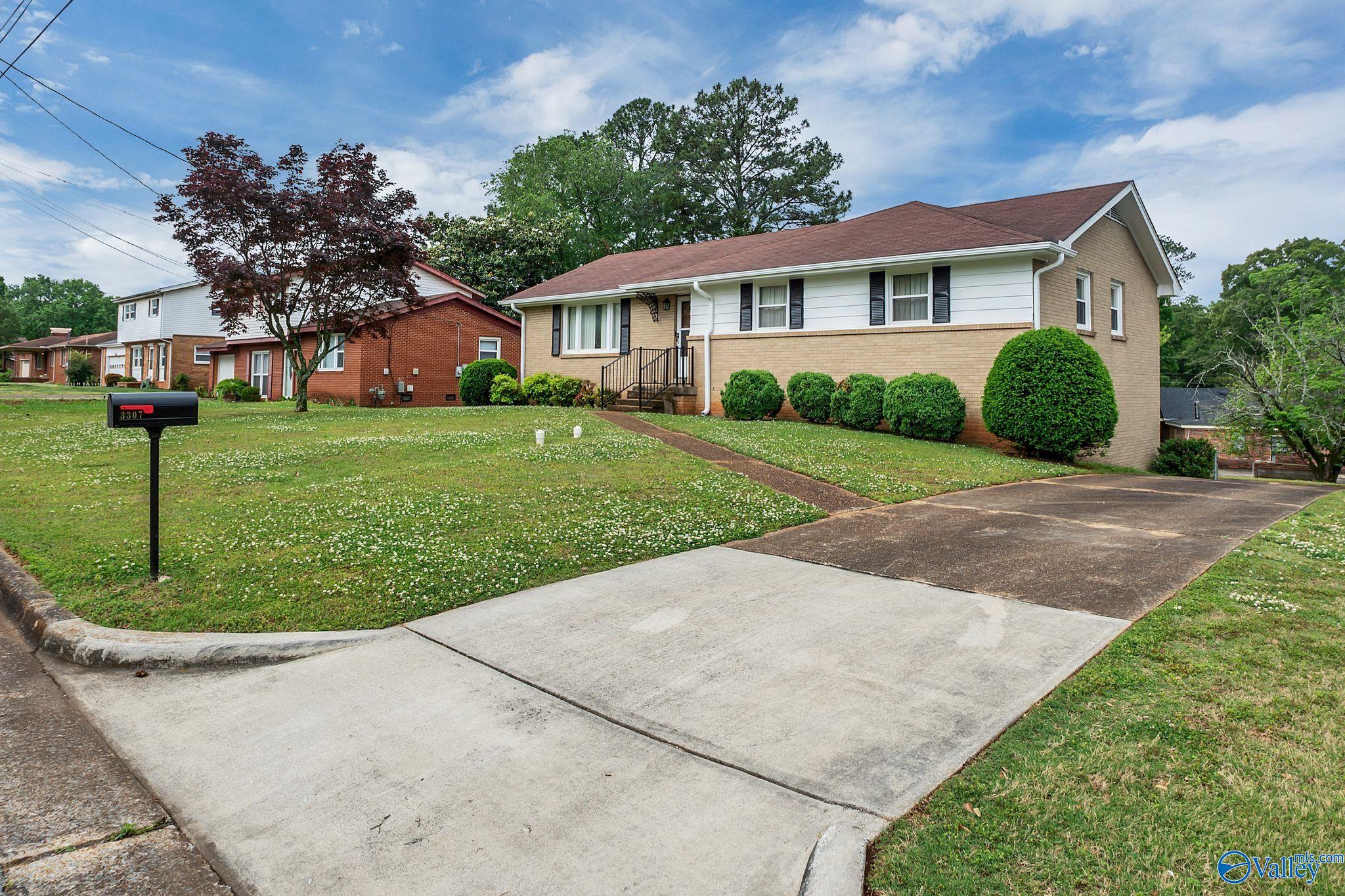 3307 Clifford Road