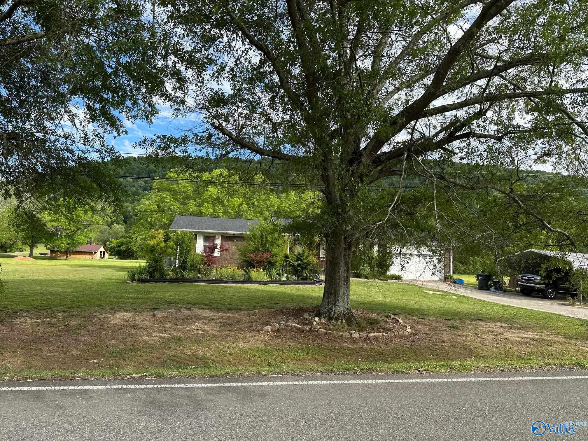 Photo 1 of 46 — 5149 Green Valley Road, Southside, AL 35907
