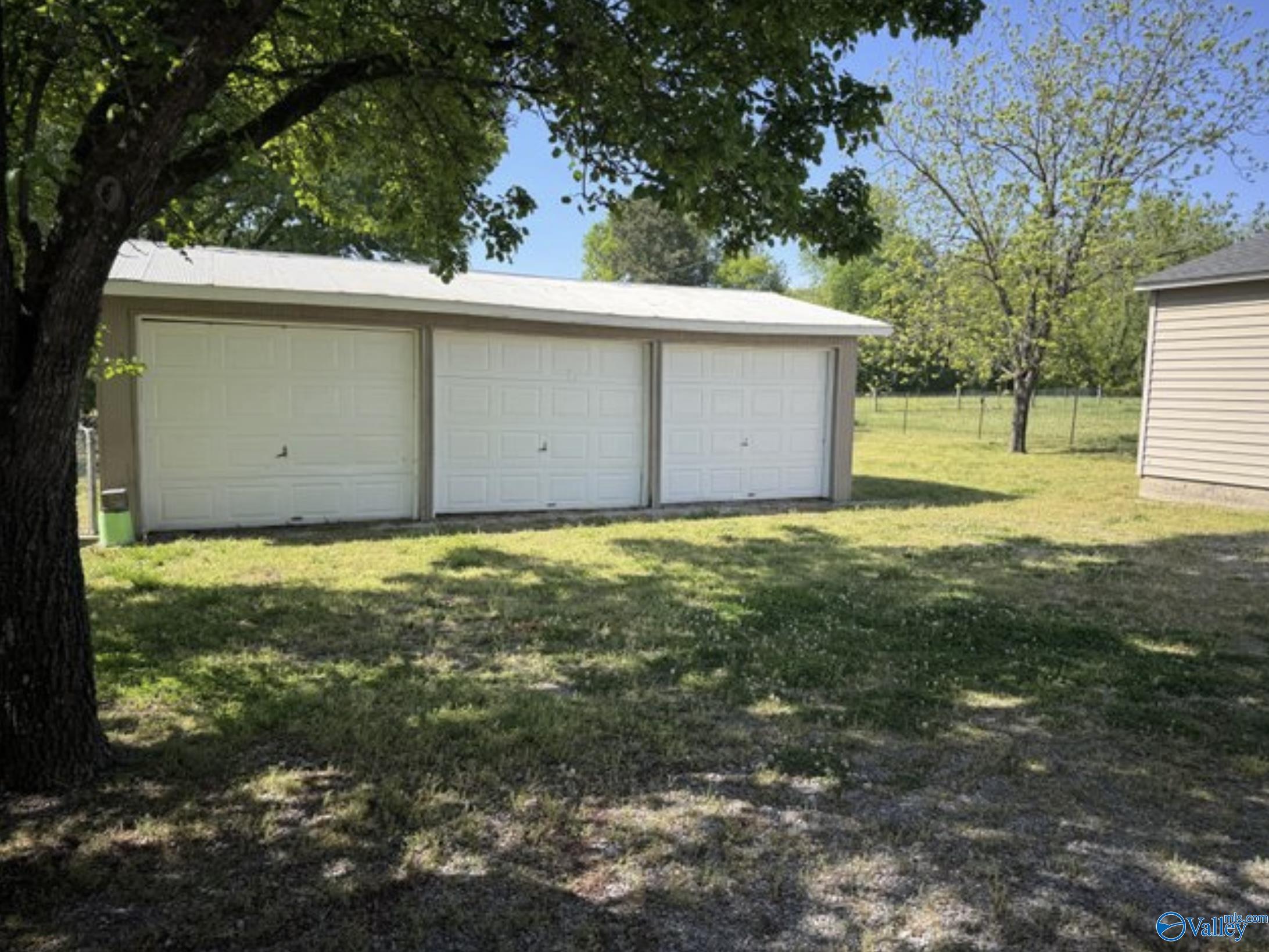 308 Worley Drive, Owens Cross Roads, Alabama image 4