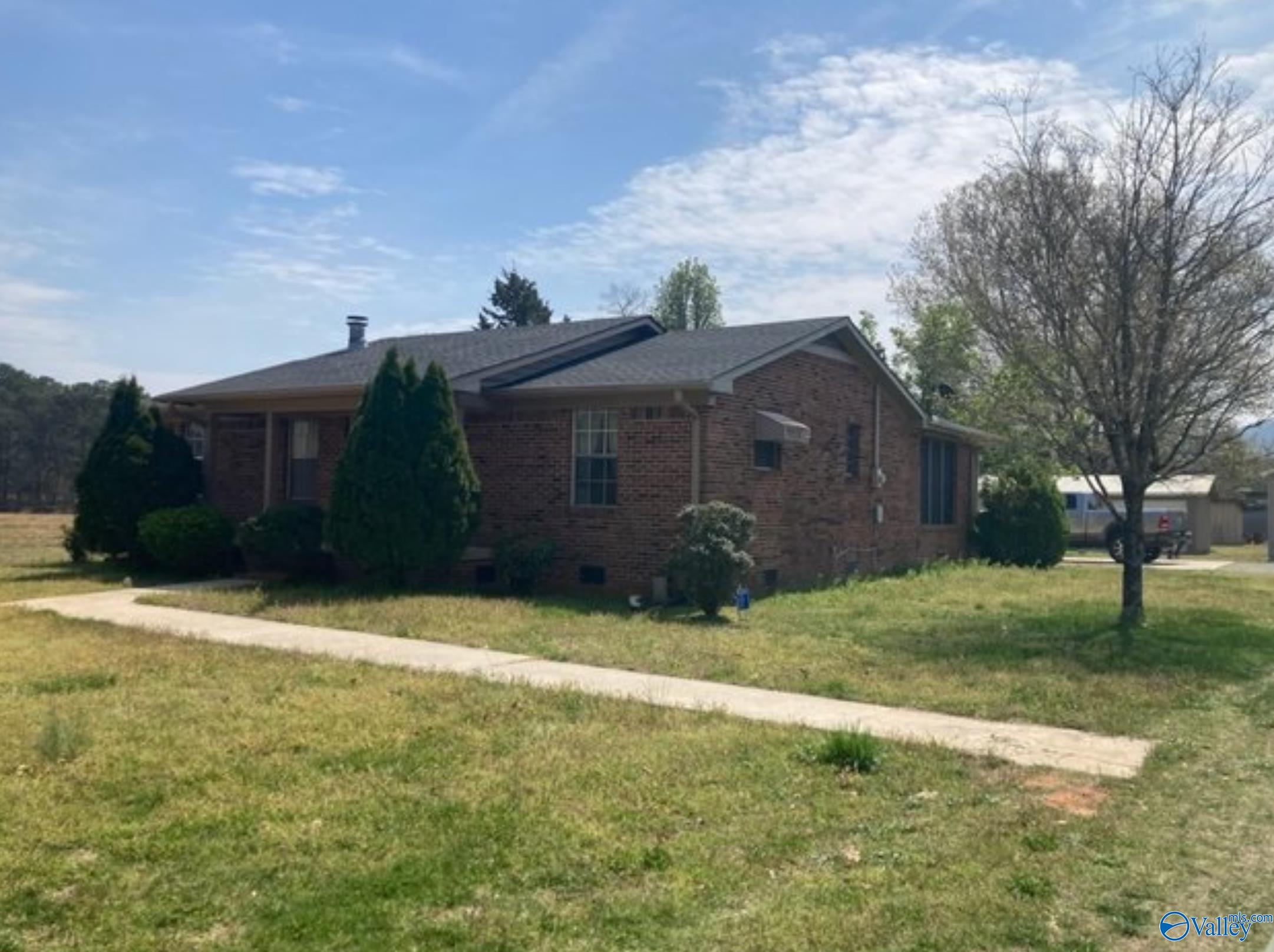 308 Worley Drive, Owens Cross Roads, Alabama image 1