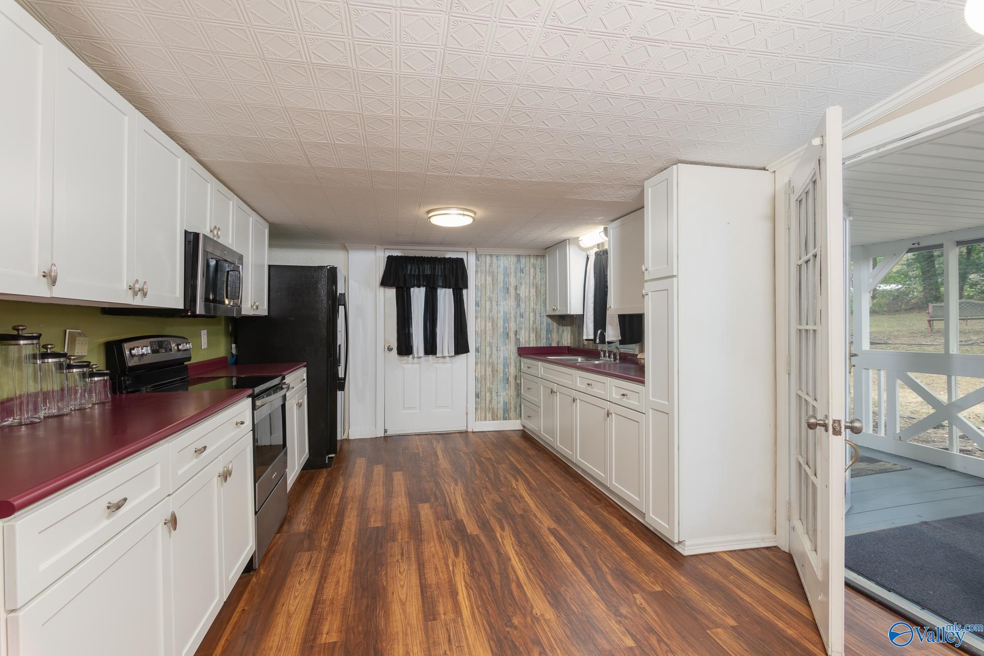 Trenton, Georgia 30752, United States, 3 Bedrooms Bedrooms, ,2 BathroomsBathrooms,Residential,Active,212496